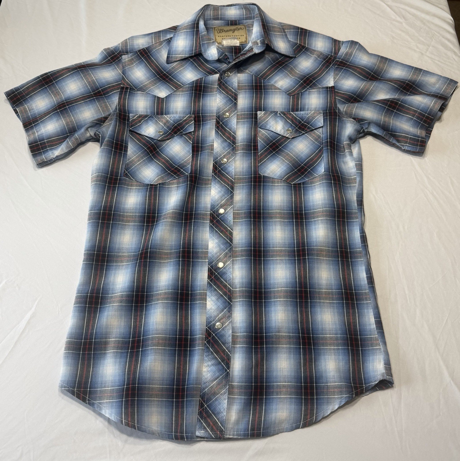 Wrangler Men’s Western Pearl Snap Shirt Blue Plaid, Short Sleeve, Size Small