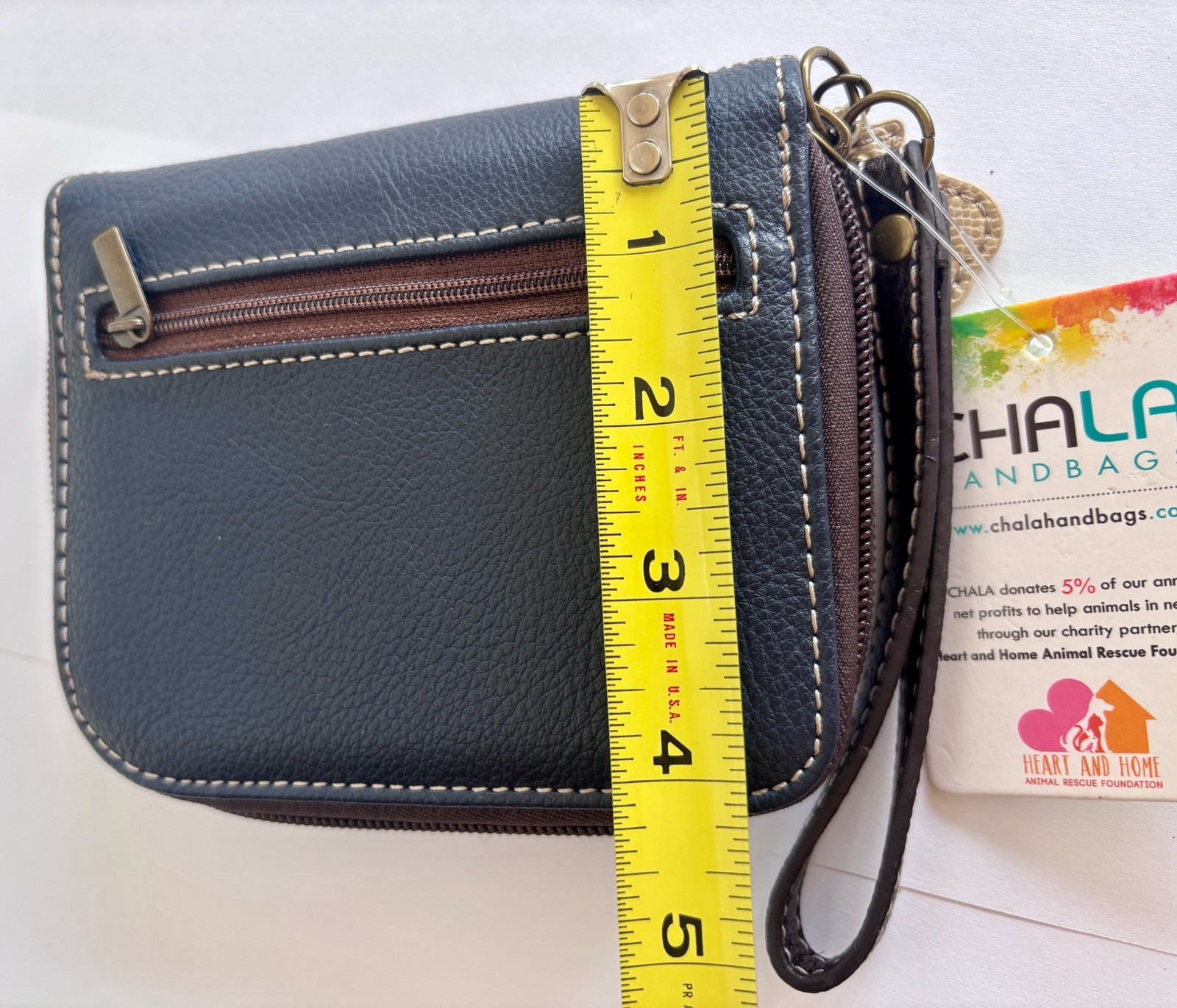Chala Flip Flop Zip Around Wallet Wristlet NWT Summer Vibe 5″W x 6″H x 1″D NWT