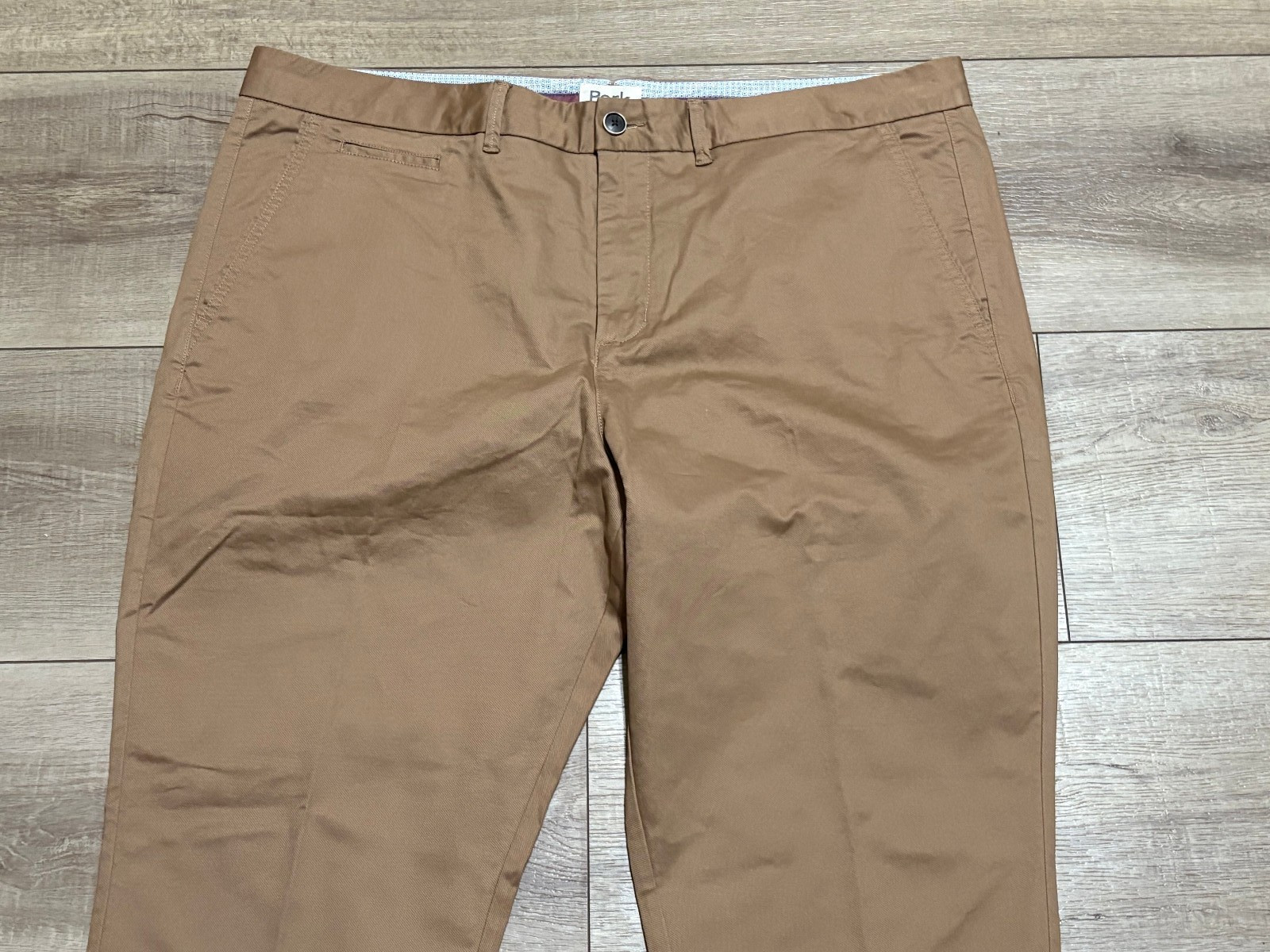 Perk Feel Good Chino Slim Fit + Stretch Pants Mens Size 42/30 Smooth Oak