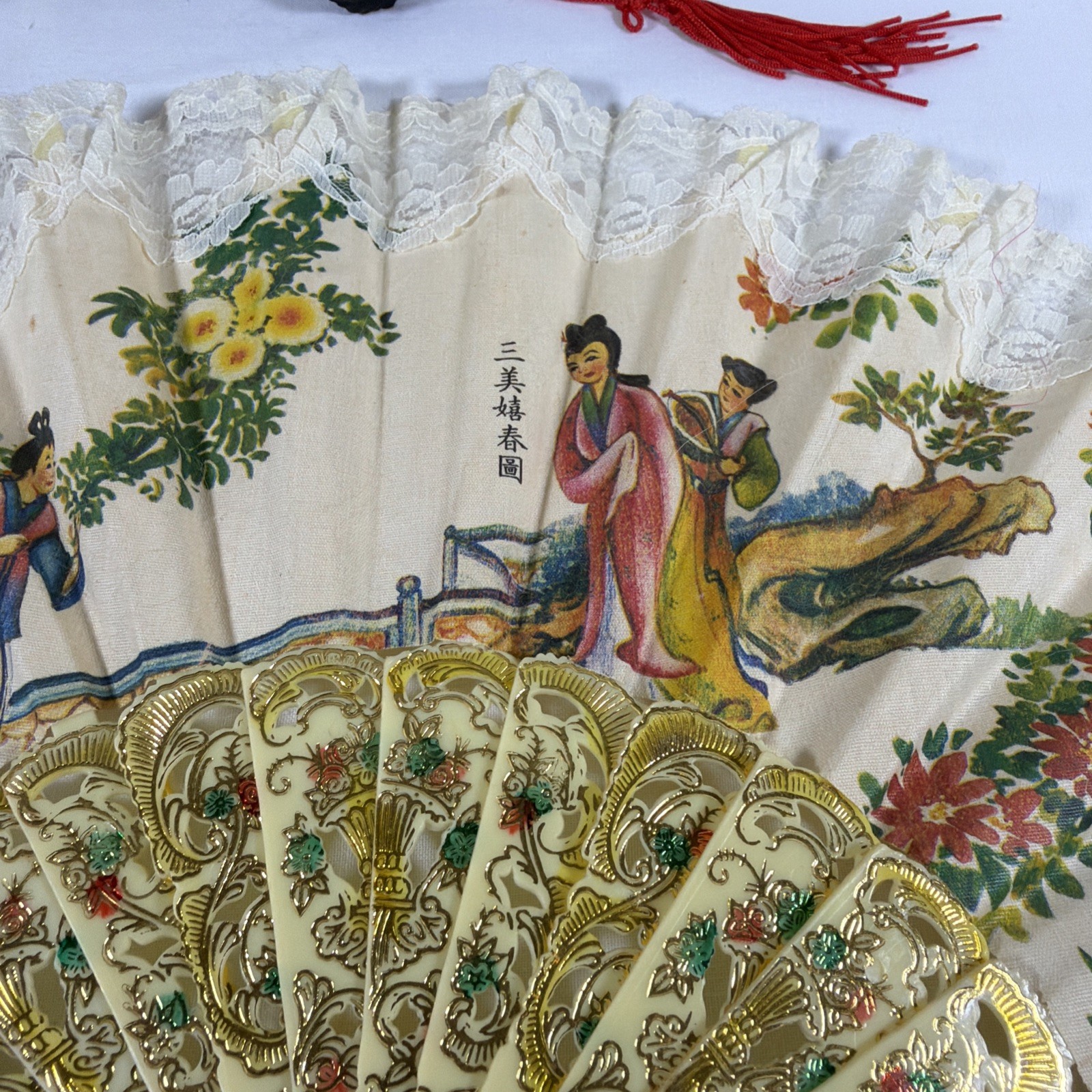 2 Vintage 1980’s Classical Scent Hand Fans fan Lace Fabric Plastic