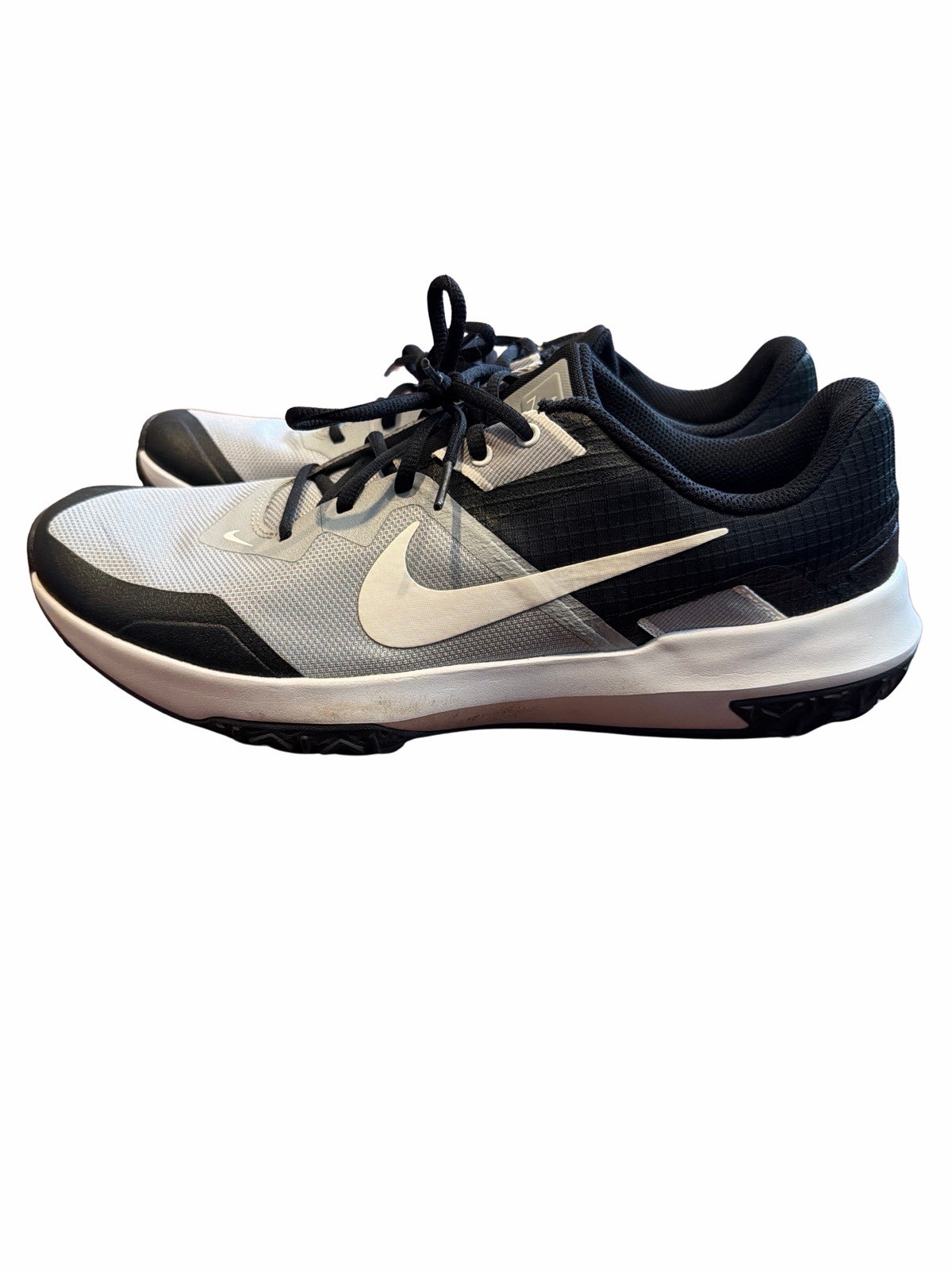 Nike Varsity Compete Tr 3 Men Training Sneaker Grey White Athletic Size 12