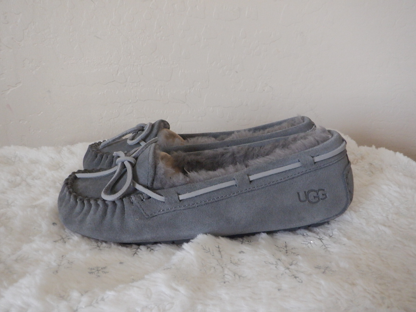 UGG Bella II Slippers Suede Moccasins Slip On Charcoal Gray Size 5 NEW IN BOX