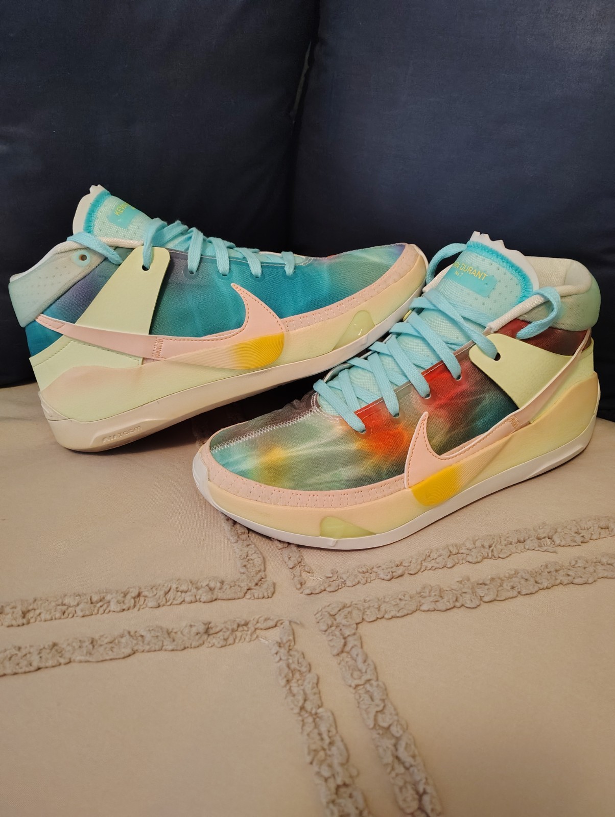 Nike – Kevin Durant KD 13 “Chill” Signature Men’s Mid-Top – NEW – Authentic.