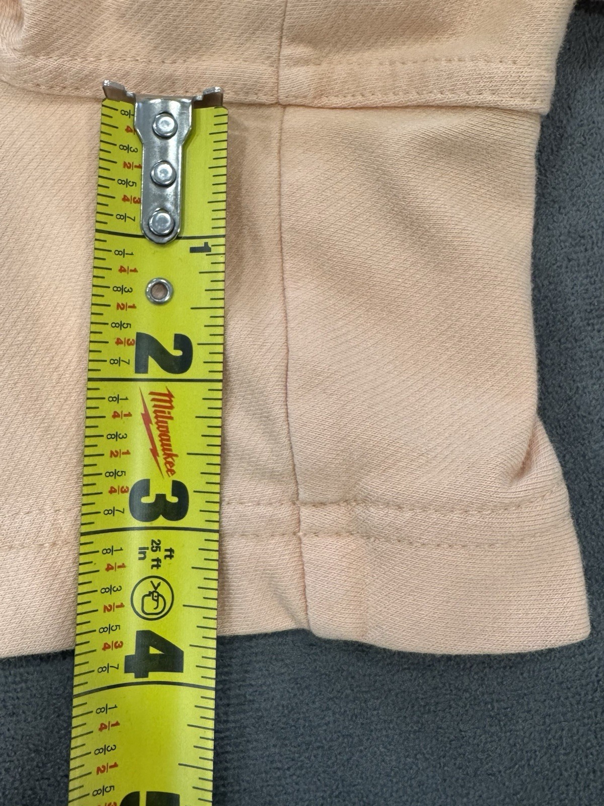 Athleta Farallon Peach Cotton Painter Pocket Shorts Size Medium 3.5 in