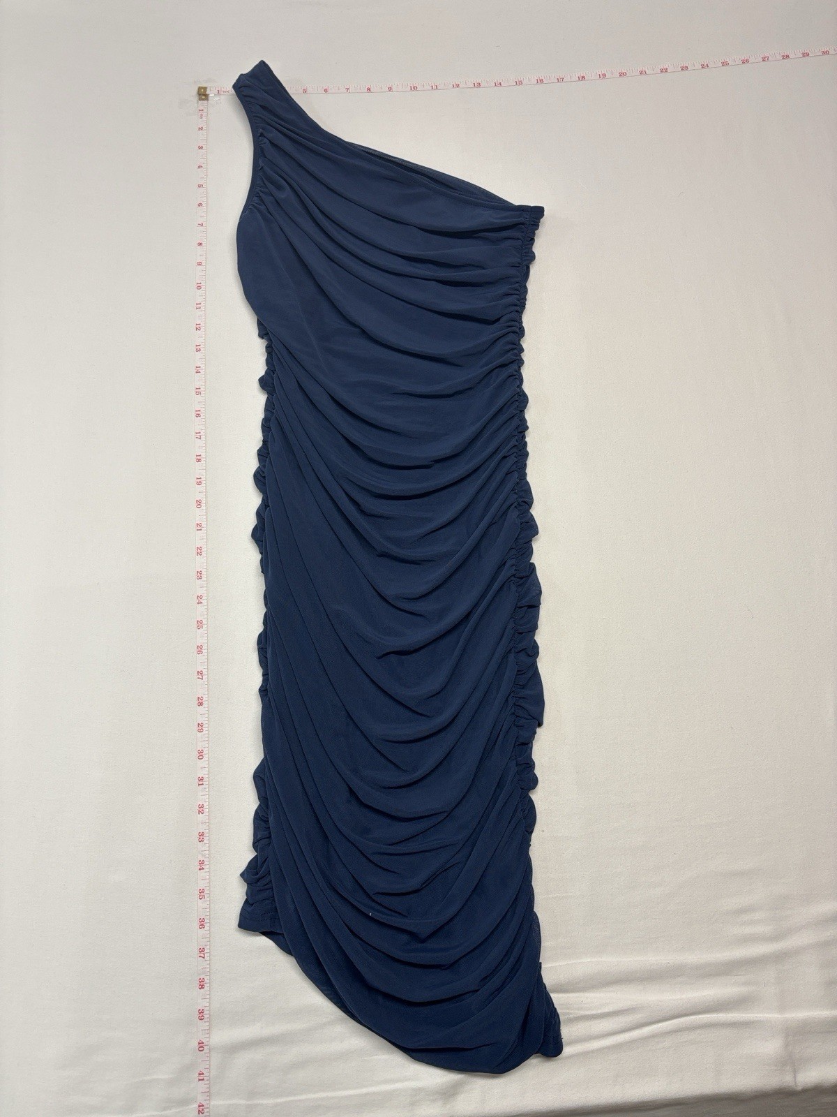One-Shoulder Navy Blue Ruched Midi Dress Size M – formal wedding prom party