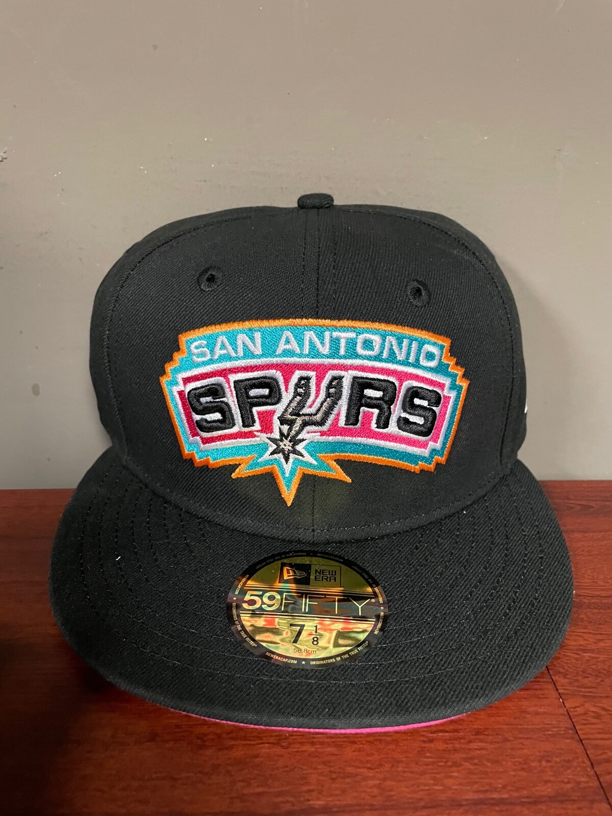NEW ERA San Antonio Spurs Custom 59Fifty Black/Pink/Teal New