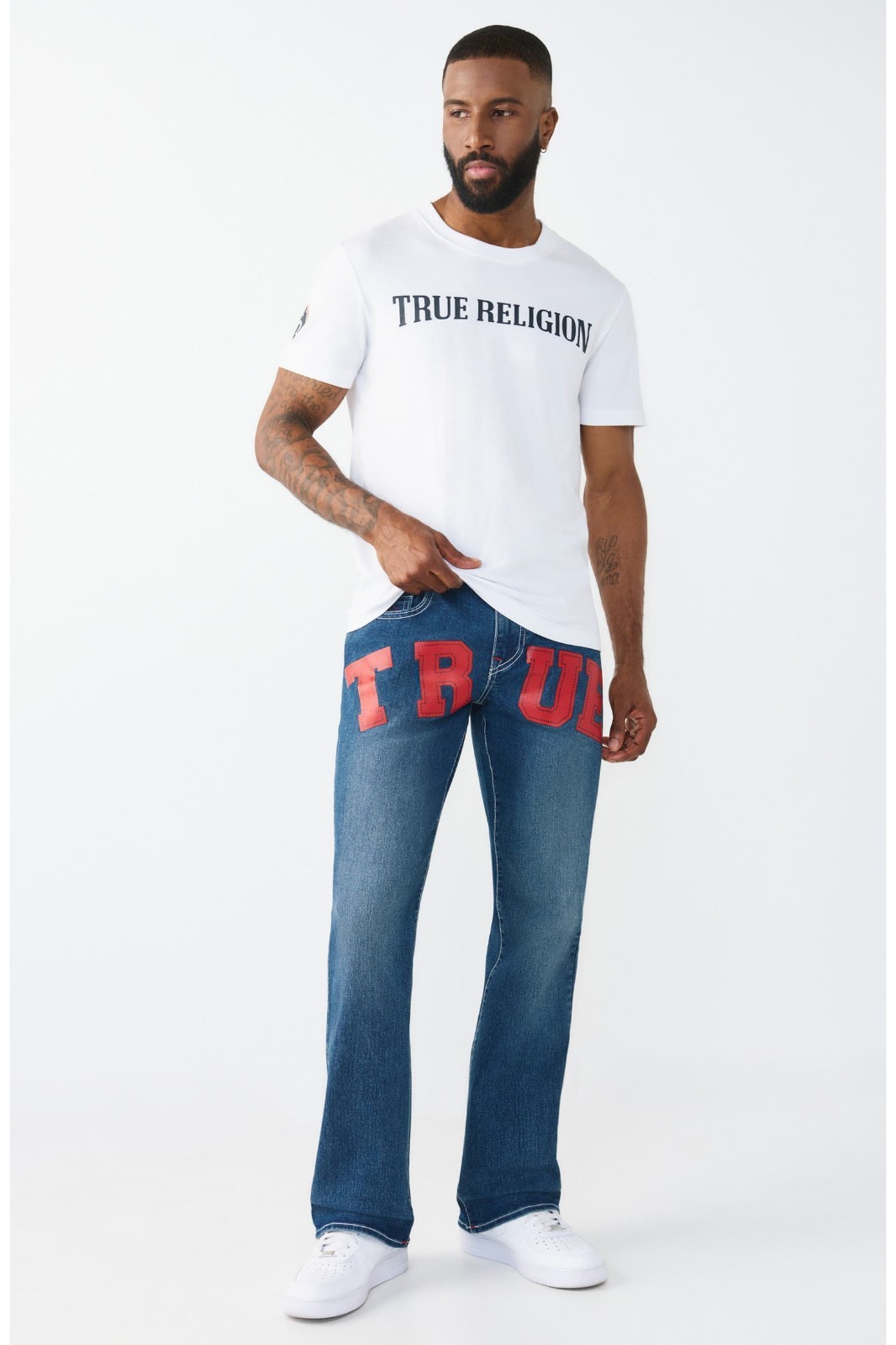 $184 True Religion Men’s Billy Relaxed Bootcut Jeans Size 33 Red TRUE Logo