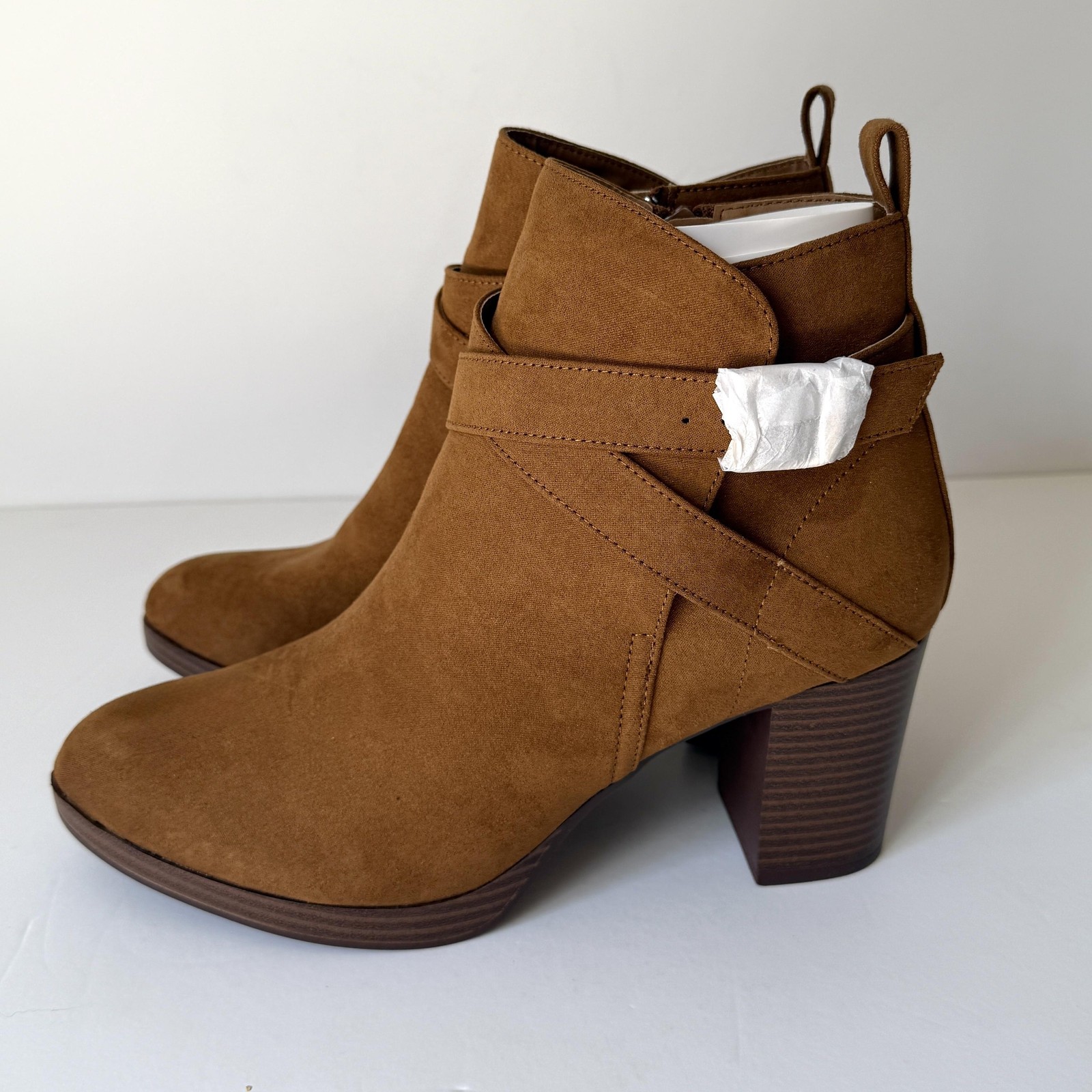 Style & Co Boots Womens Size 8.5 Brown Ankle Booties Side Zip Faux Suede Buckle