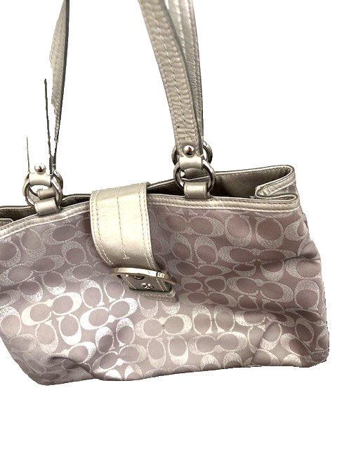 COACH F18912 Silver Signature C Jacquard & Leather Tote- Good Condition