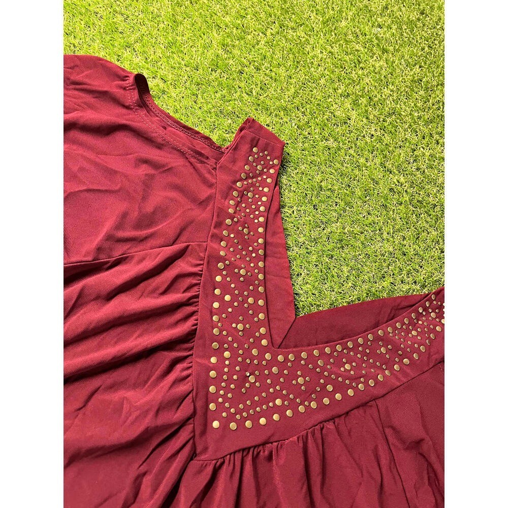 Liberty Wear Burgundy Studded V-Neck Top, Small, Made in USA