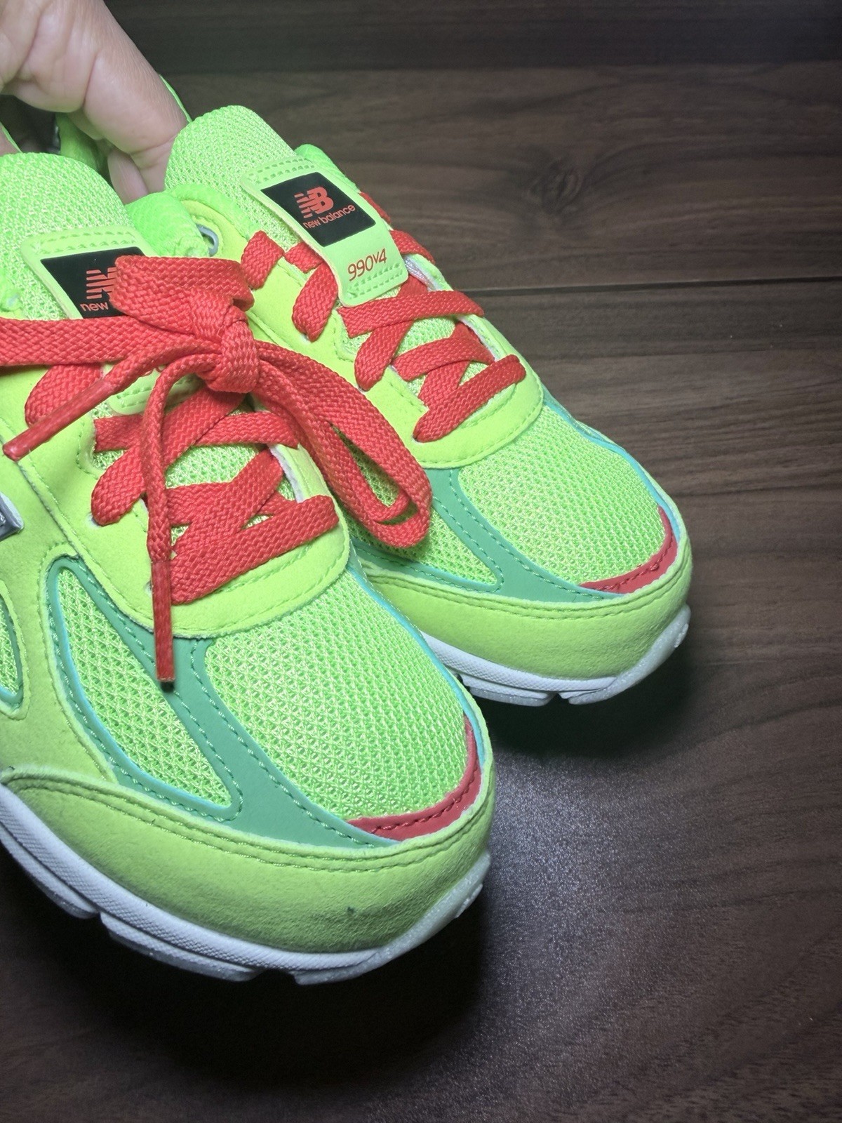 New Balance “Festive” Grinch Green lime Green Festive Red Boy Girl Sz 2 pc990dx4