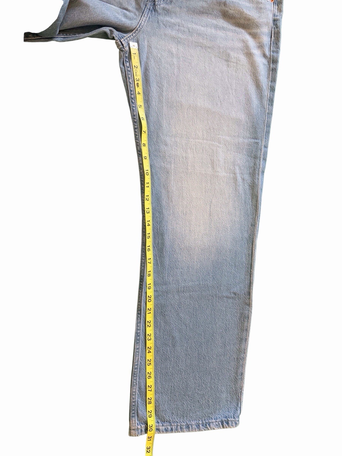 NWT Levi’s Low Pro Jeans Size 34 Light Wash Mid Rise Straight Leg Denim