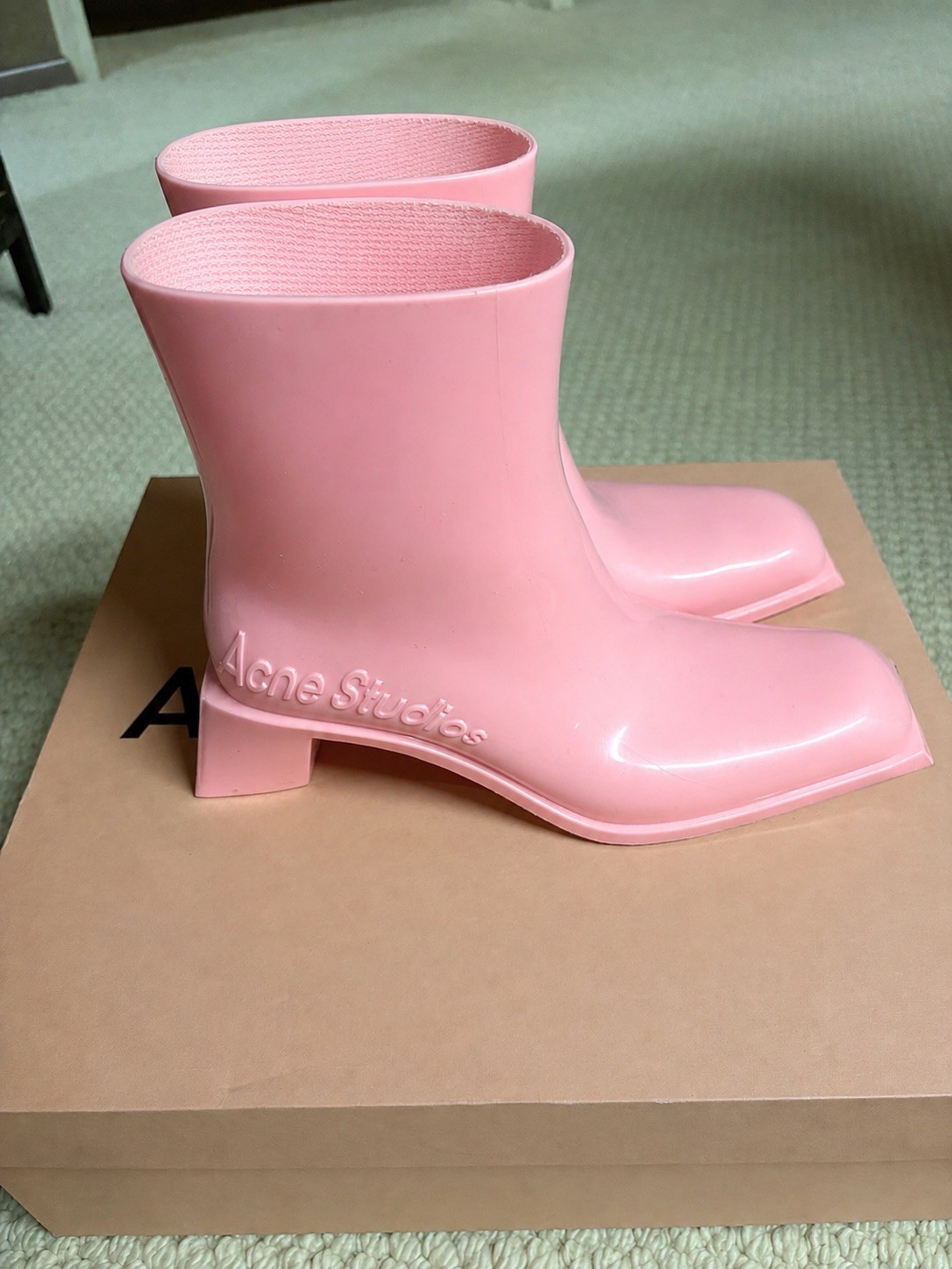 Acne Studios Soap Boot W Pale Pink Rubber Ankle Boots EU 37 US 7 AD0682