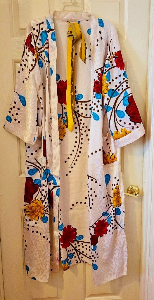 Art Silk Kimono Robe~ Women’s One Size~ Kimono w/Tie ~Floral ~Red, Blue, Yellow