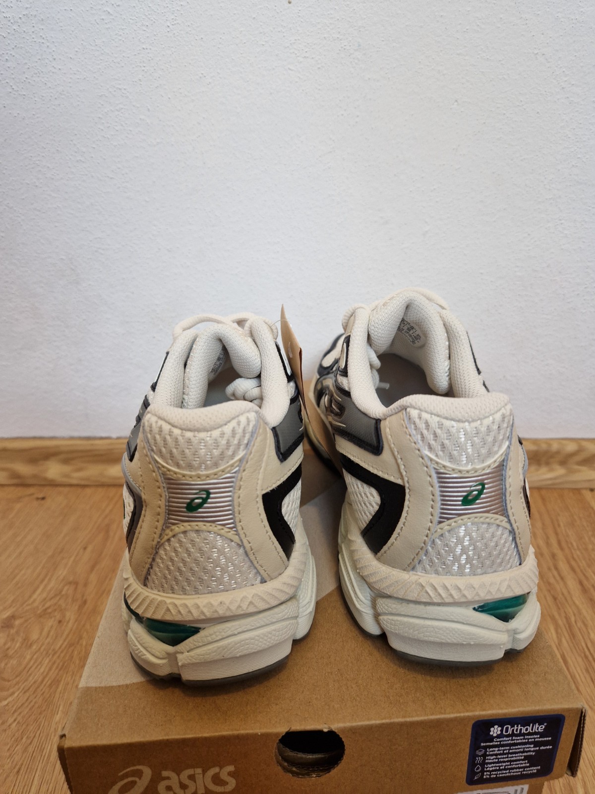 Size 5.5 – ASICS Gel NYC 2055 Pale Oak Truffle Grey