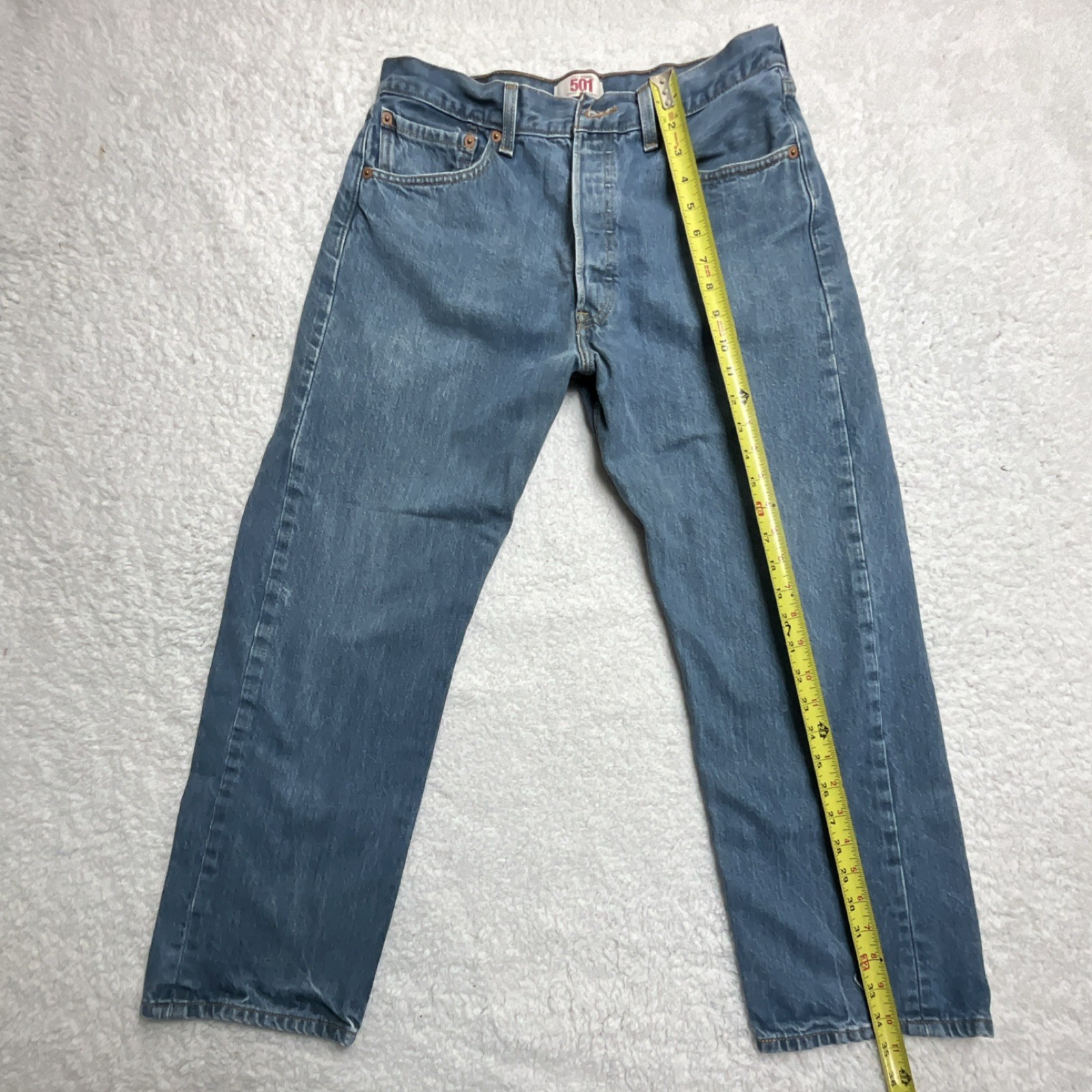 Levi’s Blue Denim Straight Jeans Button Logo 5-Pocket Design Classic