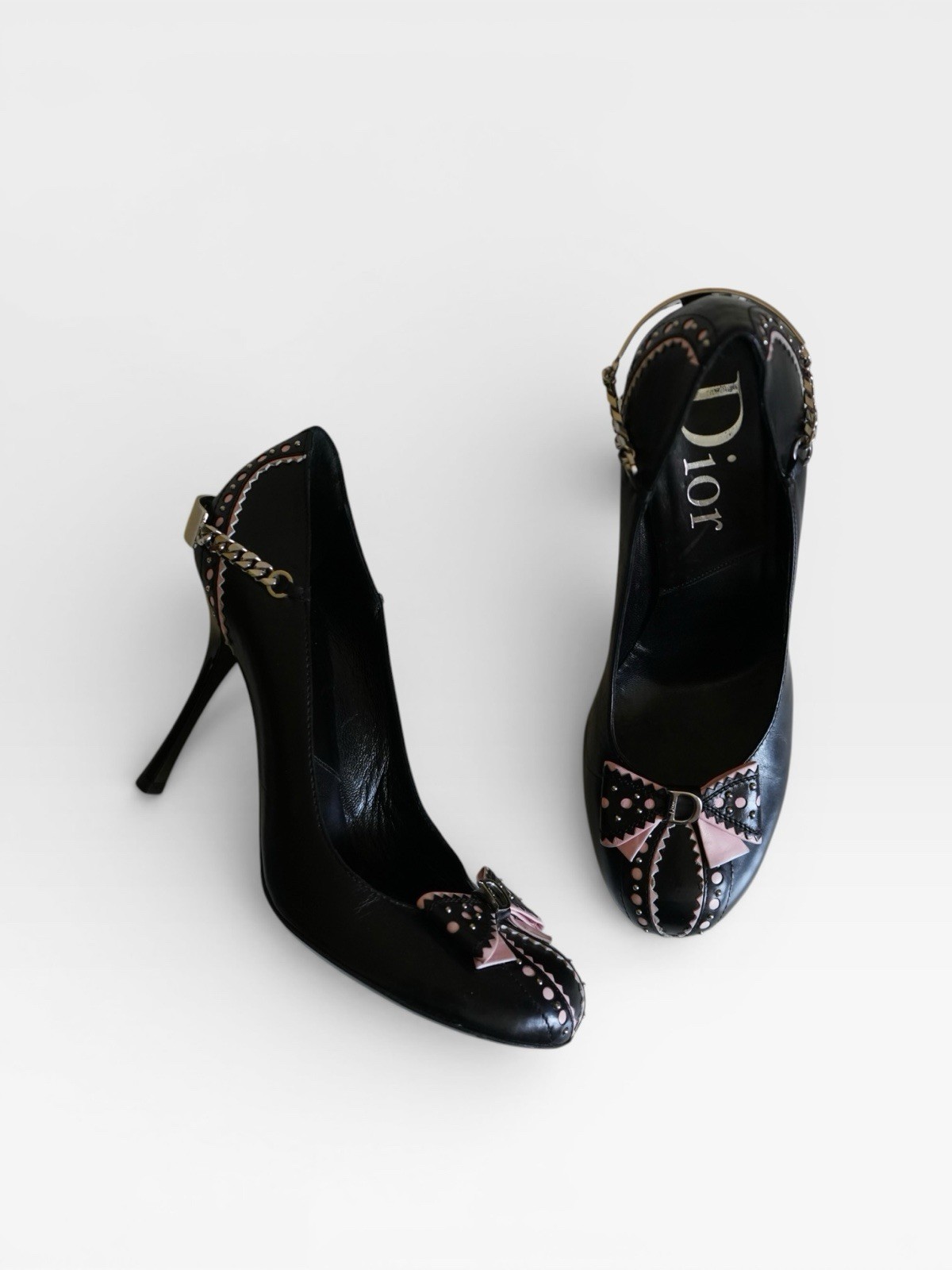 F/W 2004 Christian Dior W/ Logo Chain Pink Bow Pumps Heels VINTAGE