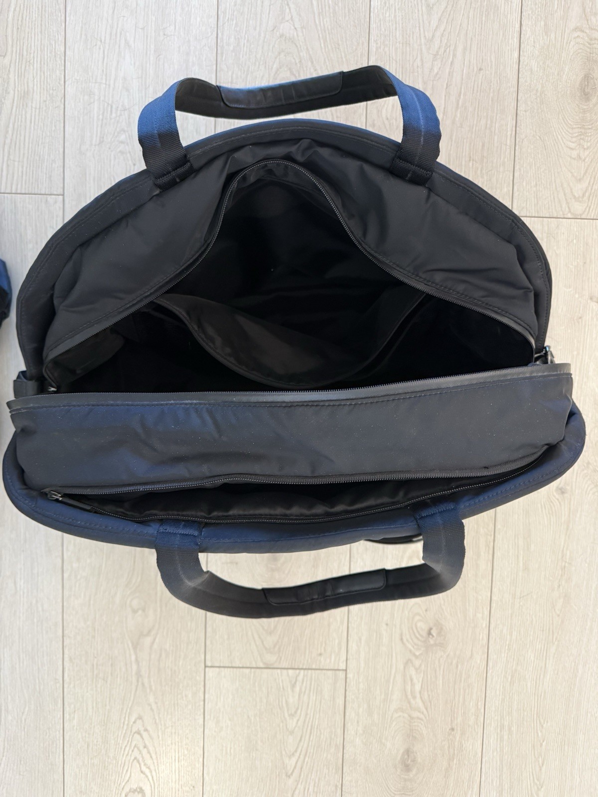 Lululemon Large Weekend Bag