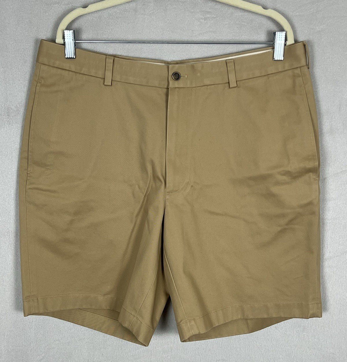 Brooks Brothers Chino Shorts Men’s Size 38 W Solid Pockets Cotton 8.75″ Inseam