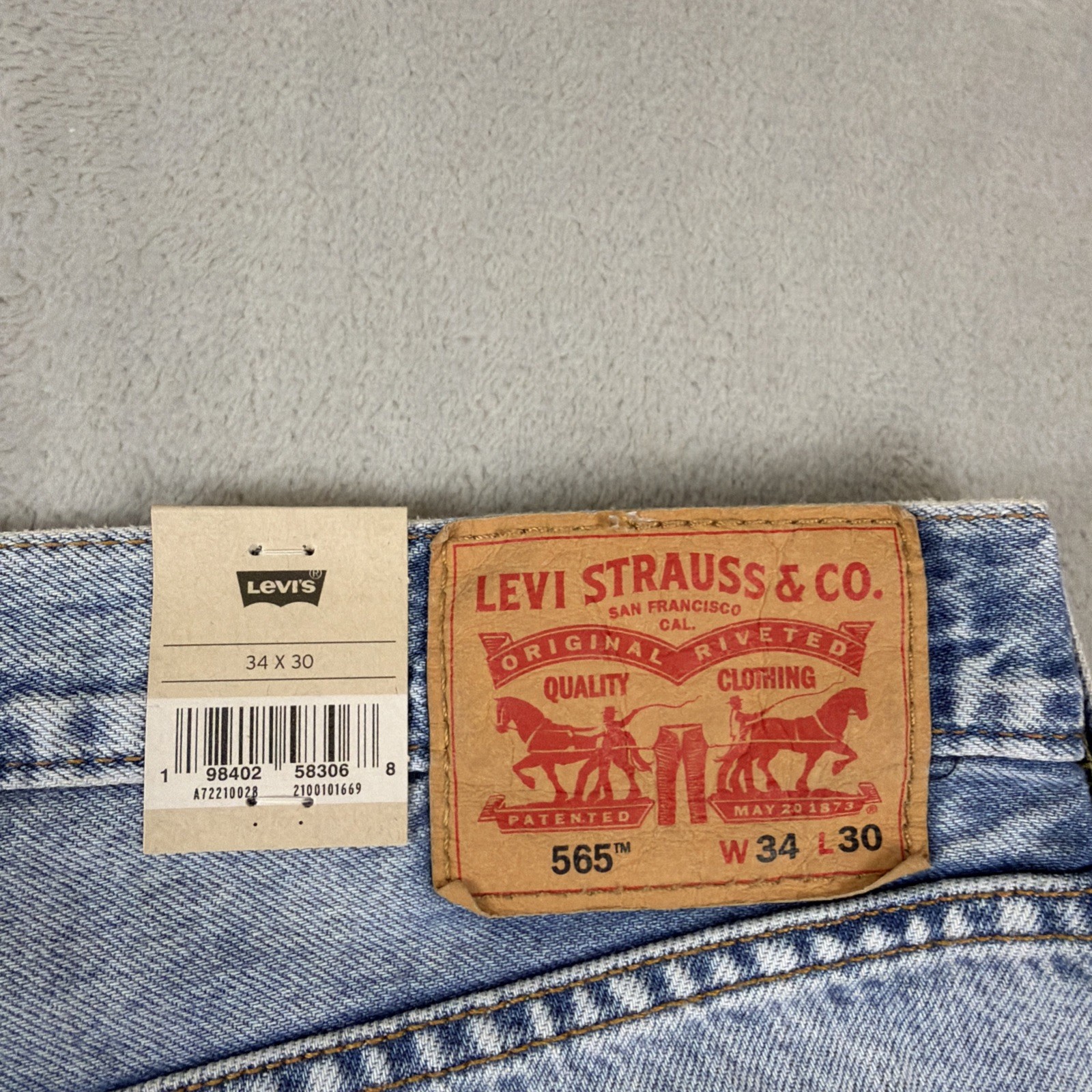 Levi’s 565 Loose Straight Jeans Men’s Size 34×30 Blue Denim Light Wash Cotton