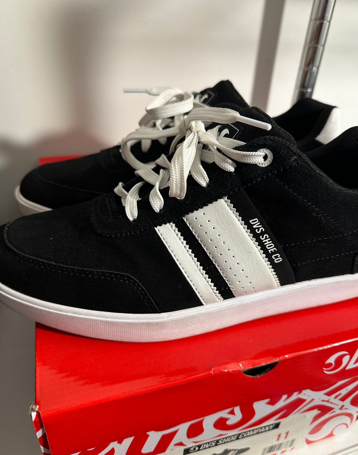 DVS Skate Shoes Milan CS Black White