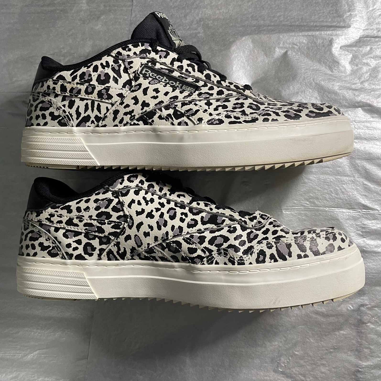 Reebok Classic Club C 85 Women’s Leopard Animal Print Low Top Lace Up Sneakers