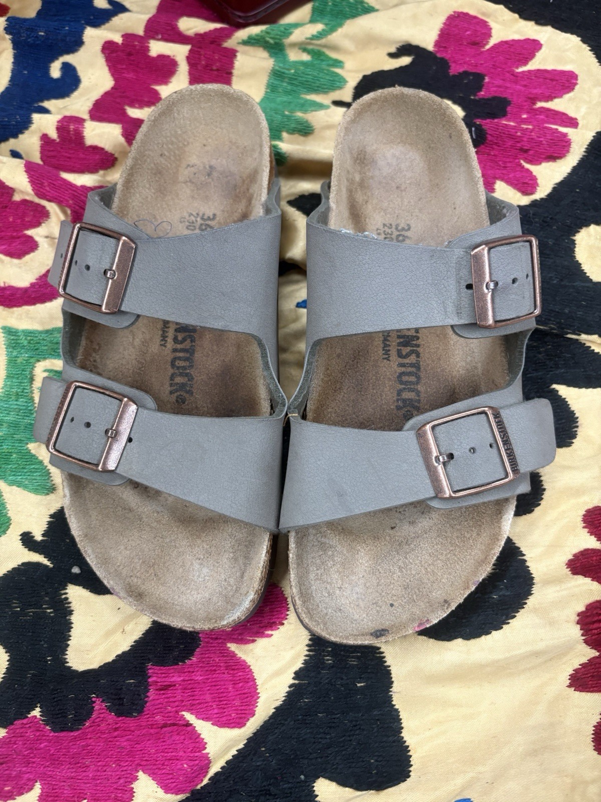 Birkenstock Unisex Arizona Sandal Stone Size 36