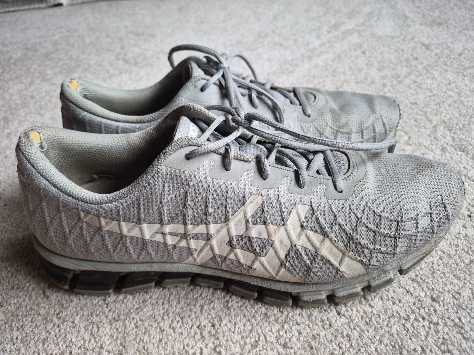 Asics GEL Quantum 180 Running Shoes Gray White Used 12
