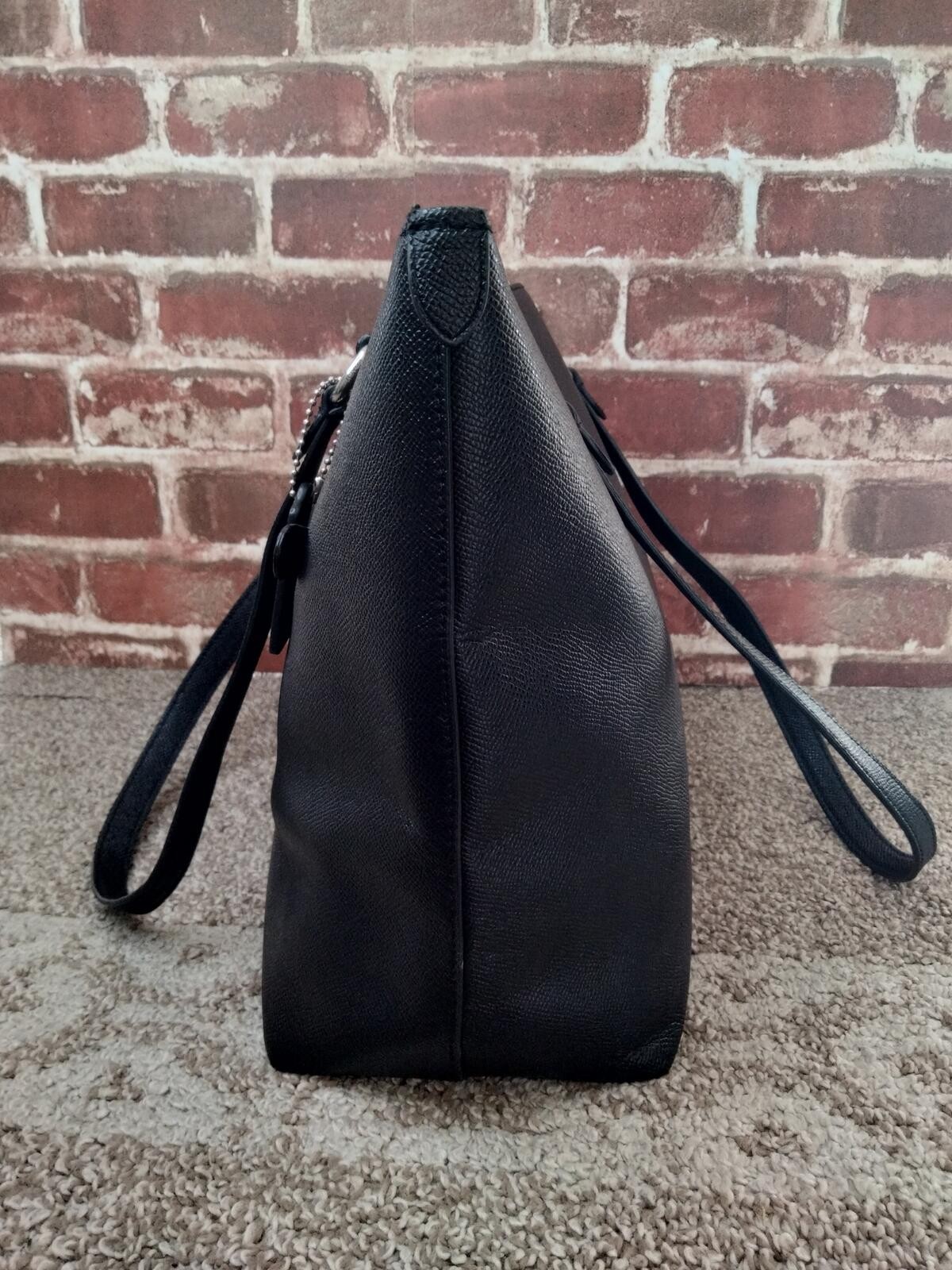 Coach Gallery Tote Black Pebble Leather – Zip Shoulder Bag Travel Purse F79608