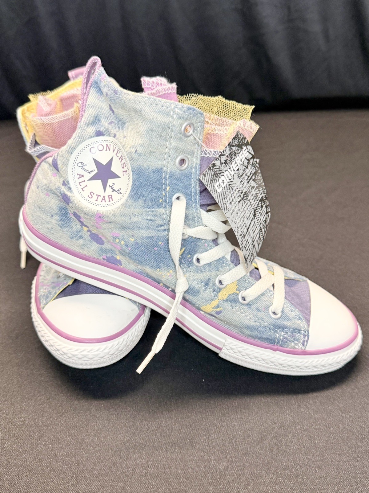 Converse 651703F CTAS Paint Splatter High Tops Junior Sz US 5 EU 37.5