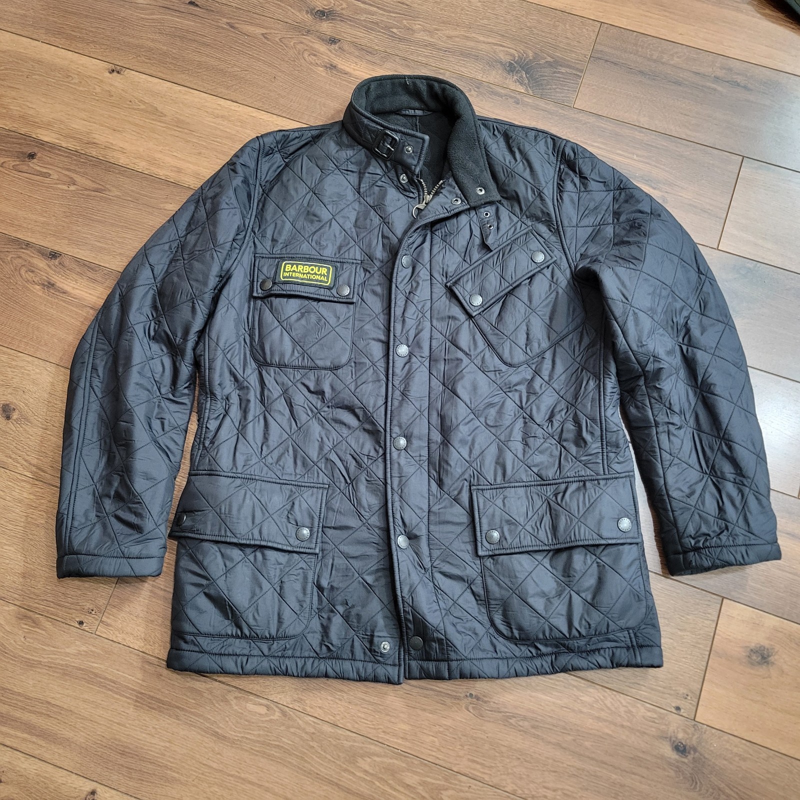 BARBOUR INTERNATIONAL Men’s Quilted Logo Jacket Size XL