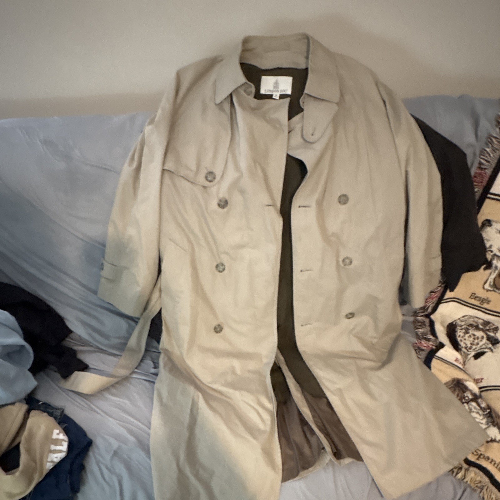 London Fog Men’s 42 Regular Beige Long Trench Coat Button Front Belted Solid