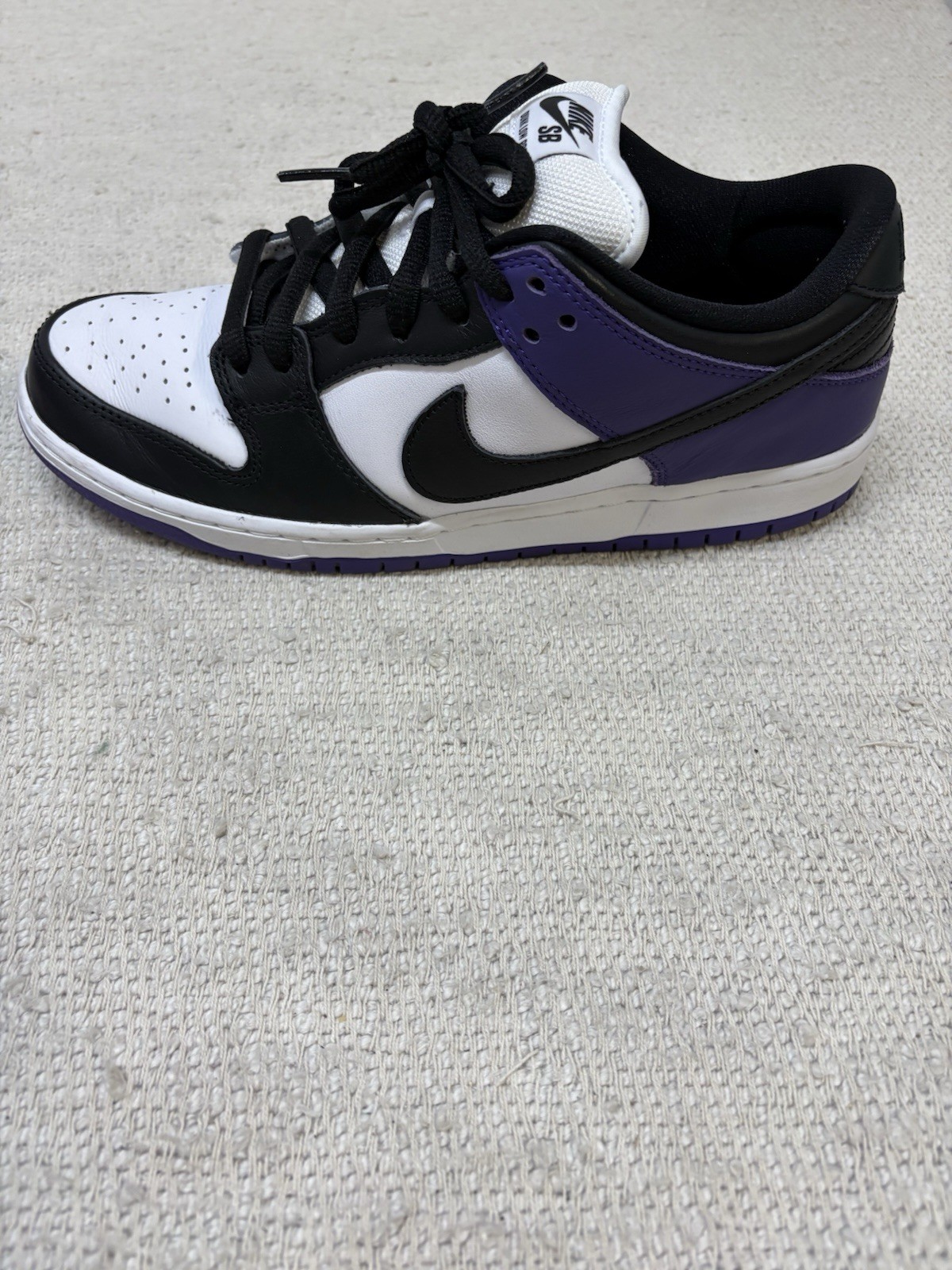 Nike SB Dunk Low Pro Shoes Mens 10 BQ6817-500 Court Purple With Box