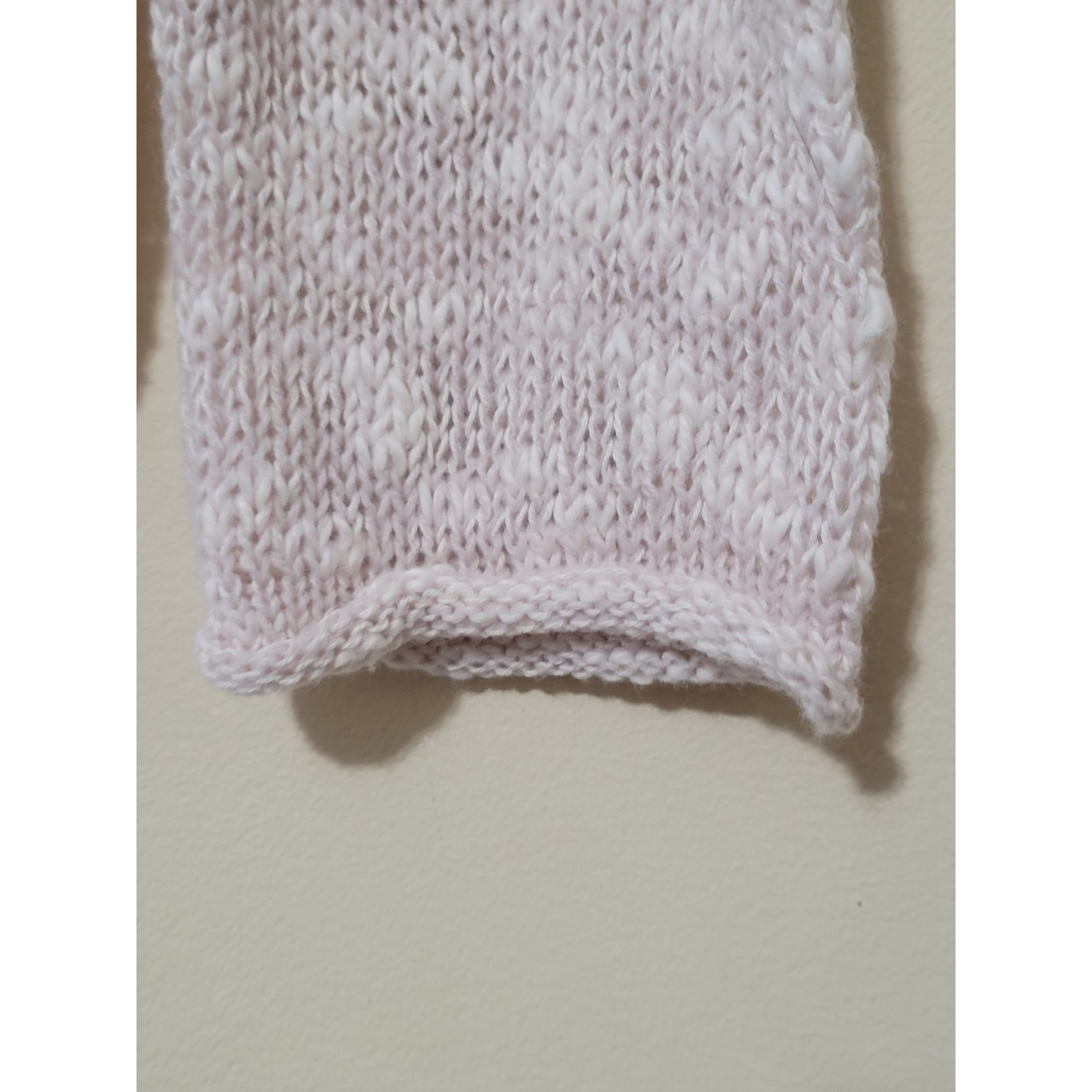 Mudd Womens Sweater Size Medium Pale Pink Pullover V Neck Cut Outs Open Knit NWT