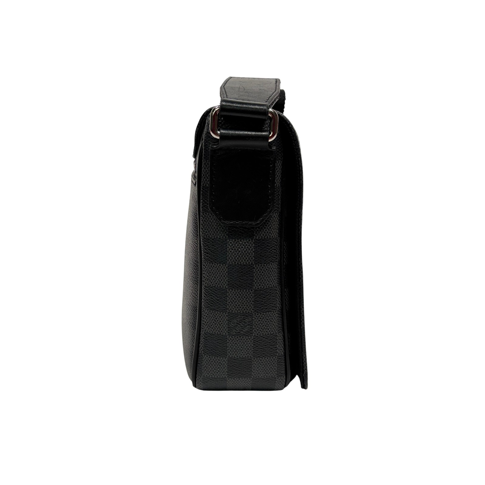 Louis Vuitton N42710 District PM Damier Graphite Canvas Bag 10.2″ x 7.9″ x 2.8″
