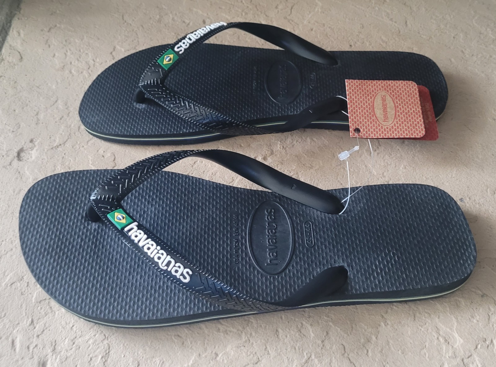 Size 43/44 (10/11) Havaianas Brazil Flag Black Logo Men Sandals