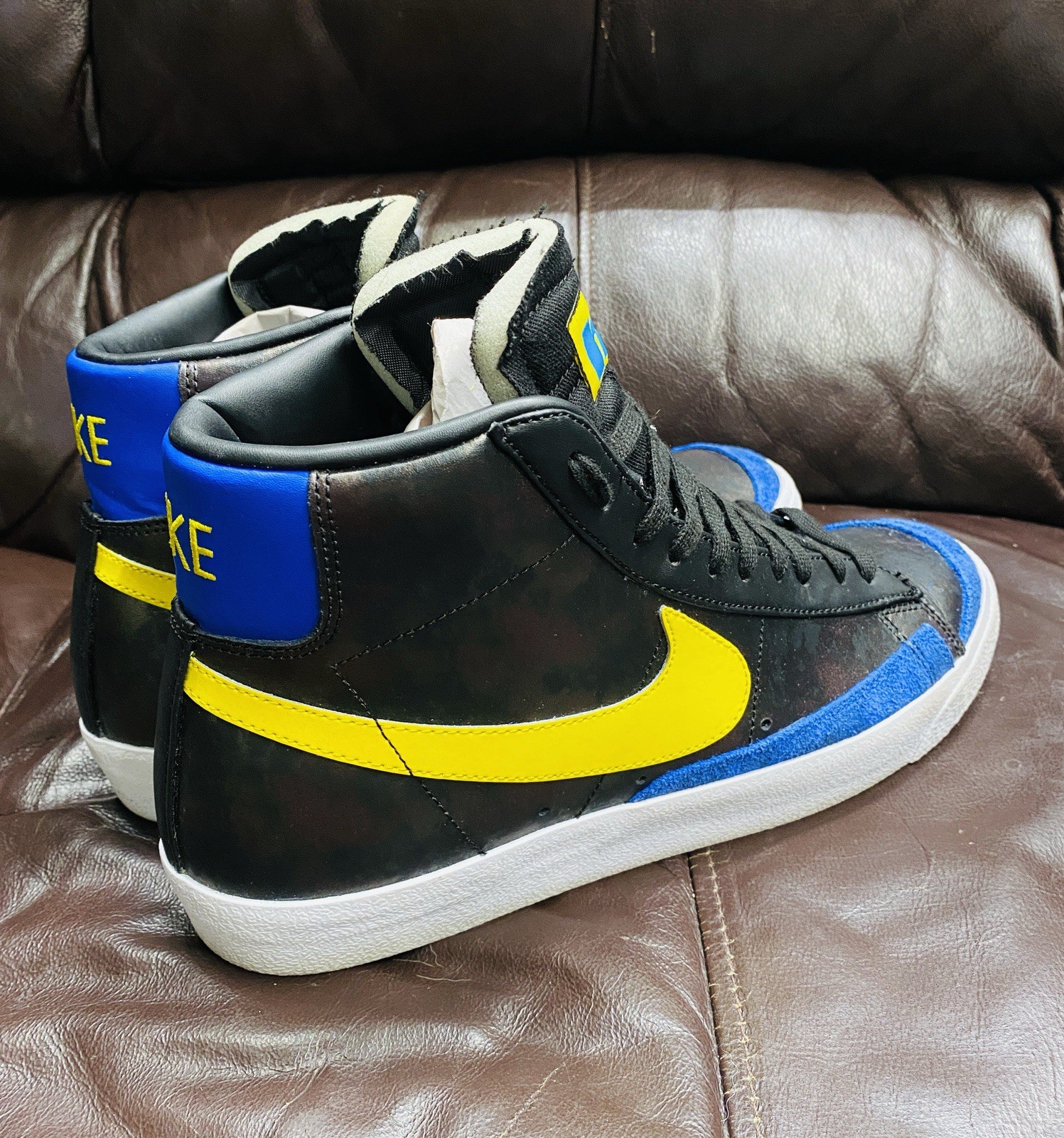 Nike Blazer Mid ’77 VNTG Sisterhood Black Yellow Royal Men’s Size 11 w/ Box