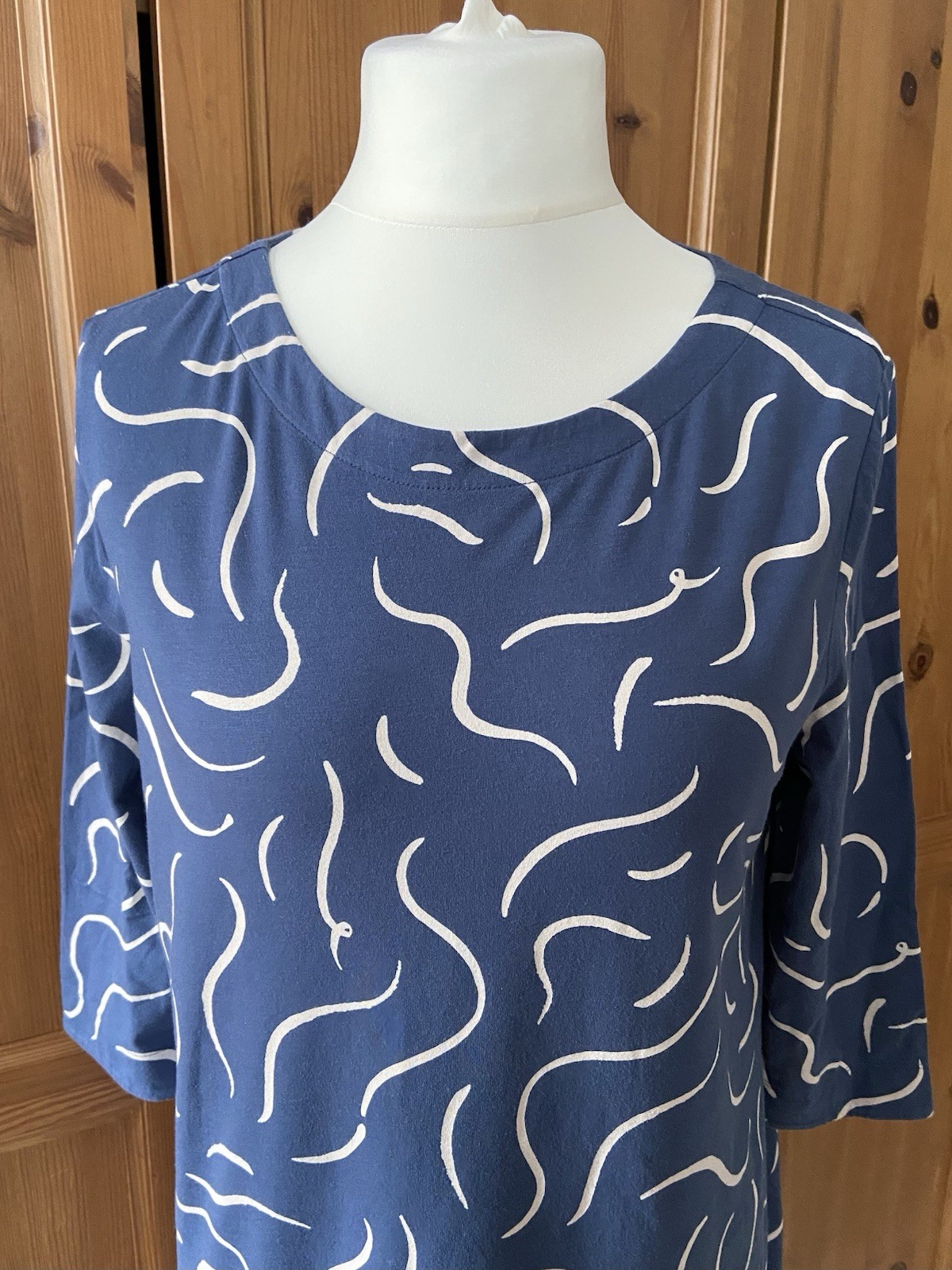 Seasalt Blue Tunic Top | Abstract Print | Stretch Jersey | 3/4 Sleeve | Size 10