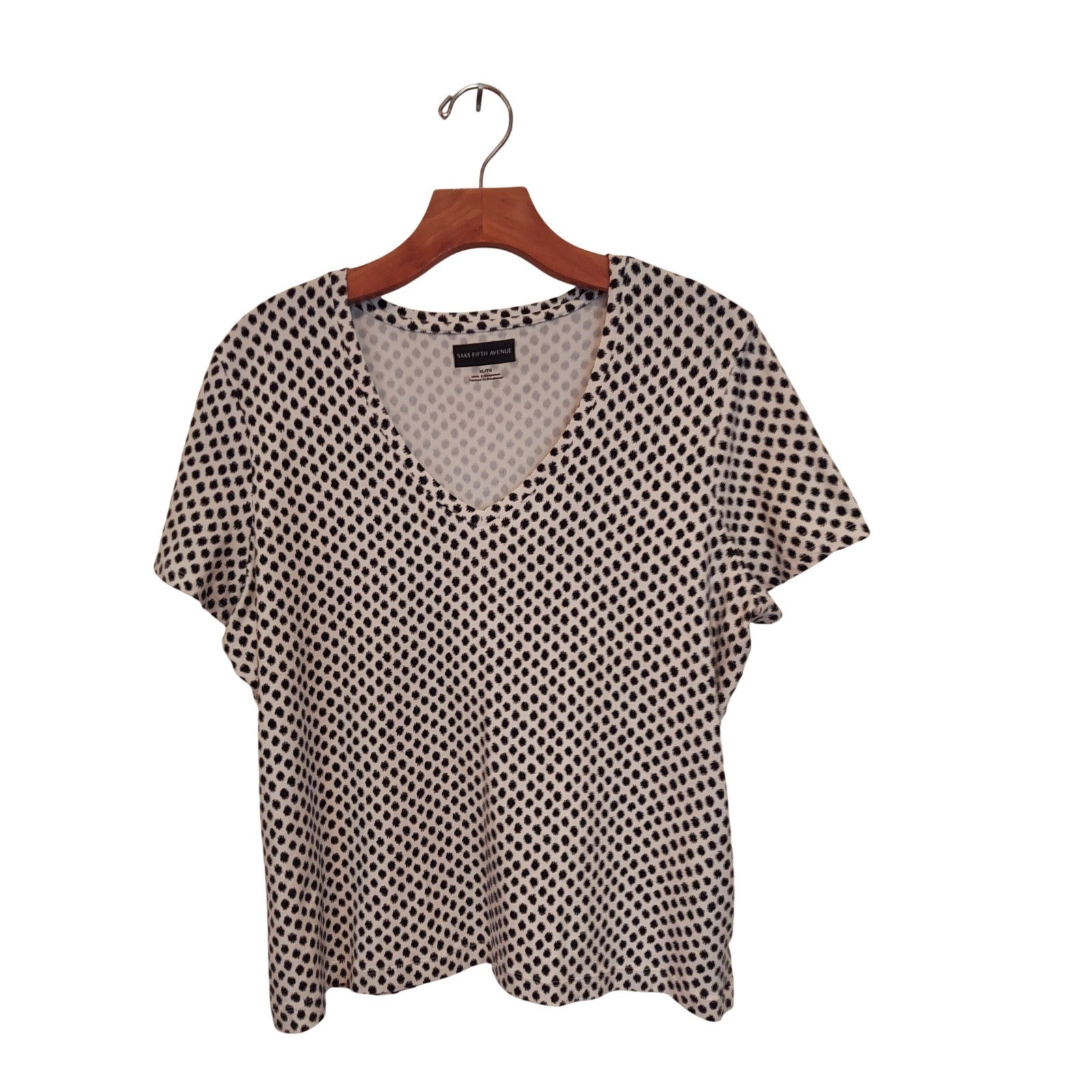 Saks Fifth Avenue Womens XL V-Neck Short Sleeve Top Black White Ikat Polka Dot