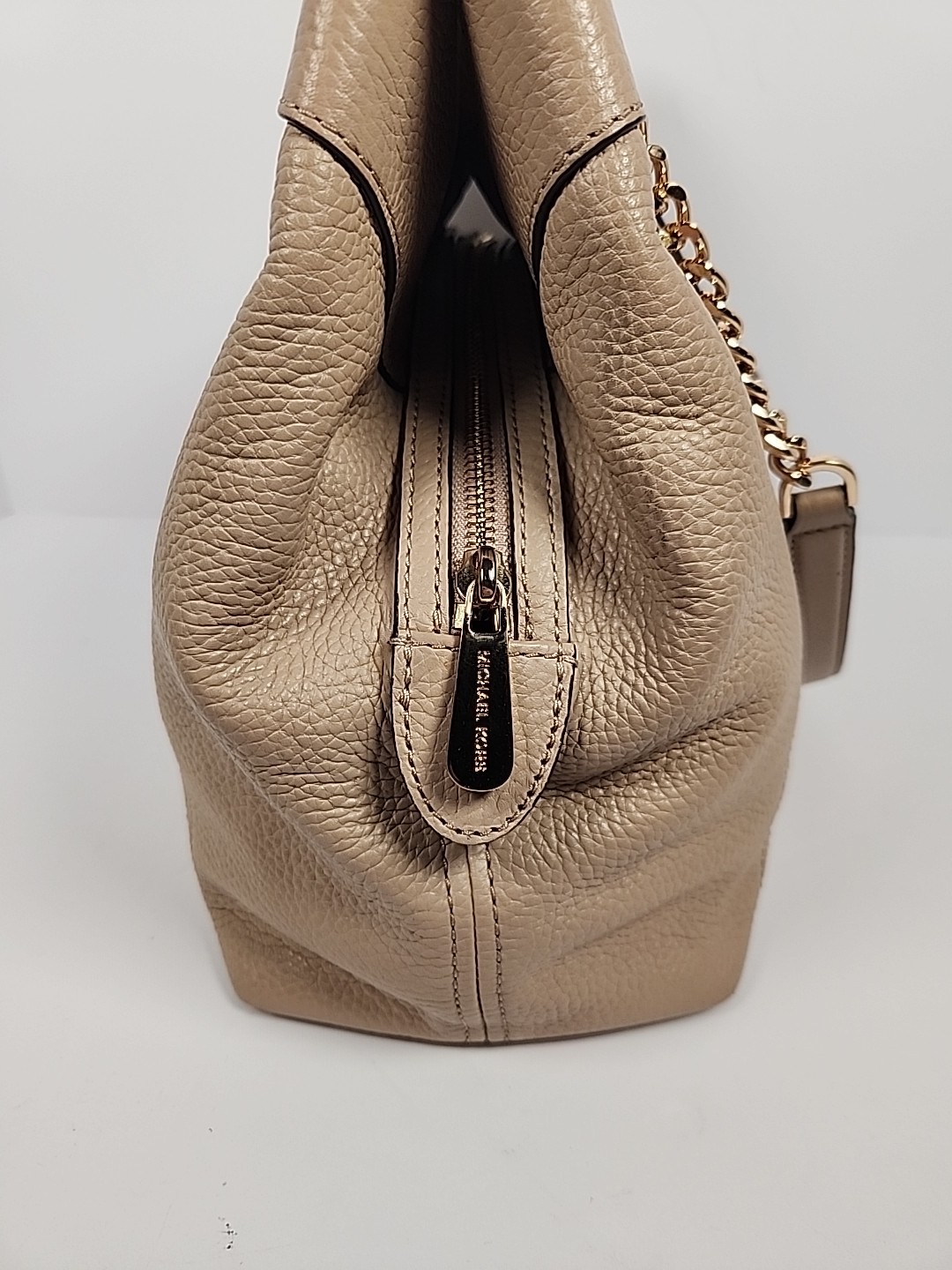 Michael Kors Jet Set Large Chain Shoulder Bag Bisque Pebbled Leather 35T9GTTE7L