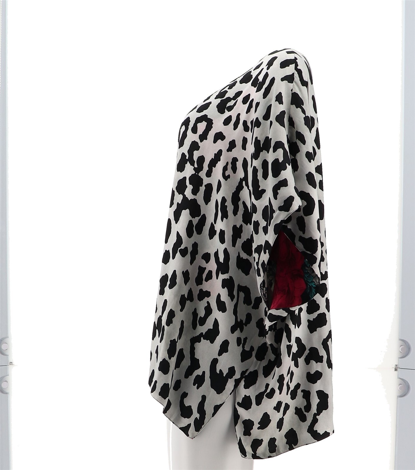 IMAN Global Chic Reversible Printed Poncho Top BLACK M/L NWOT (547)