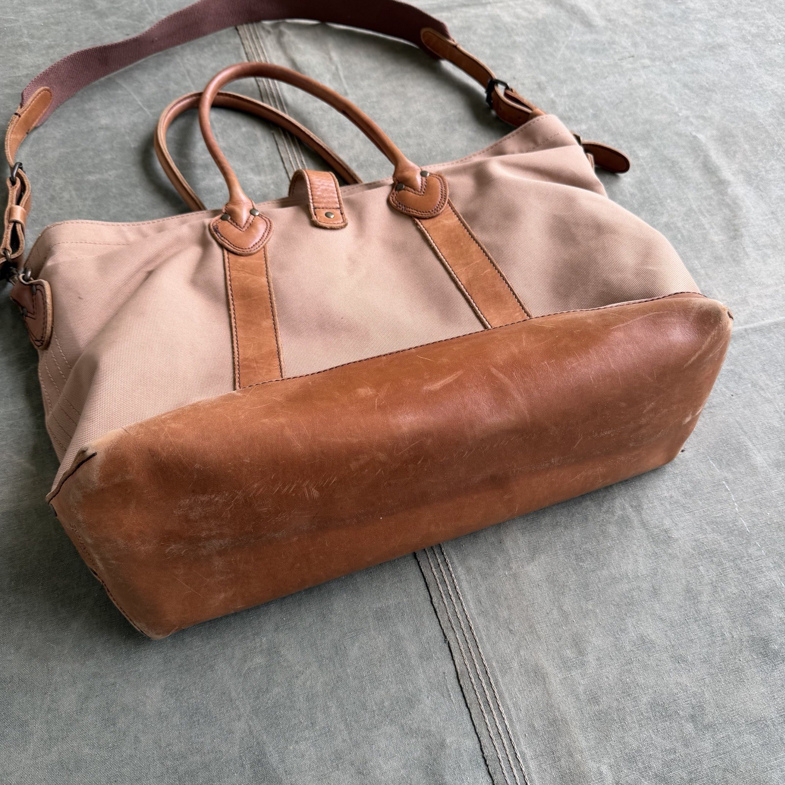 LL Bean Signature Boat And Tote Canvas Leather Strap Shoulder Duffle Boston Bag