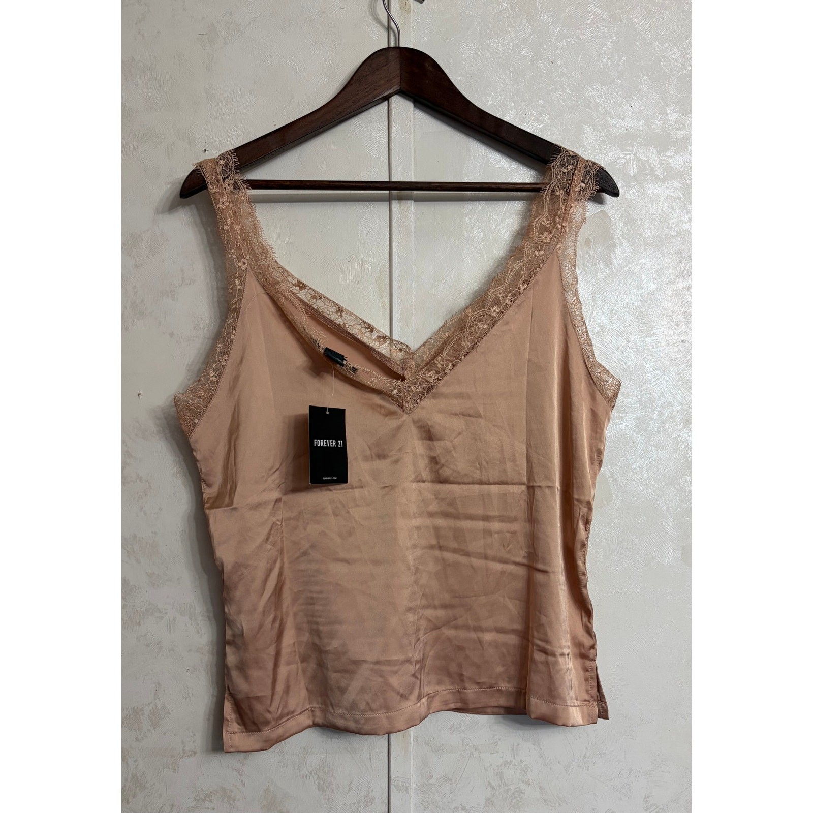 NEW Forever 21 Boudoir Coquette Romantic with Lace and Rouching Satin Cami M
