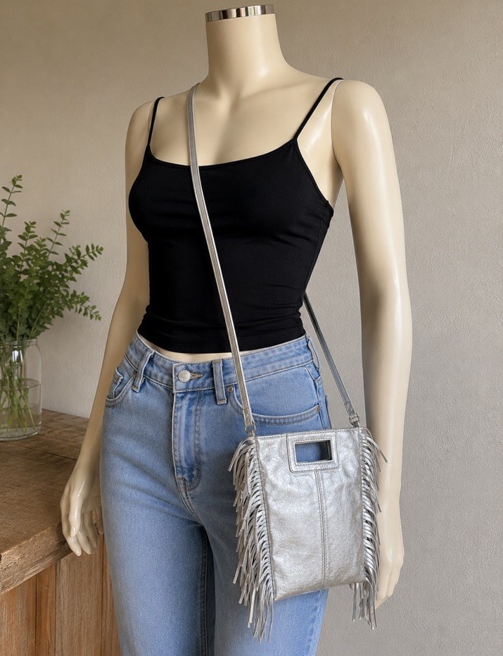 Italian Fringe Leather Bag Silver Cowgirl Concert Festival Western Boho MINT