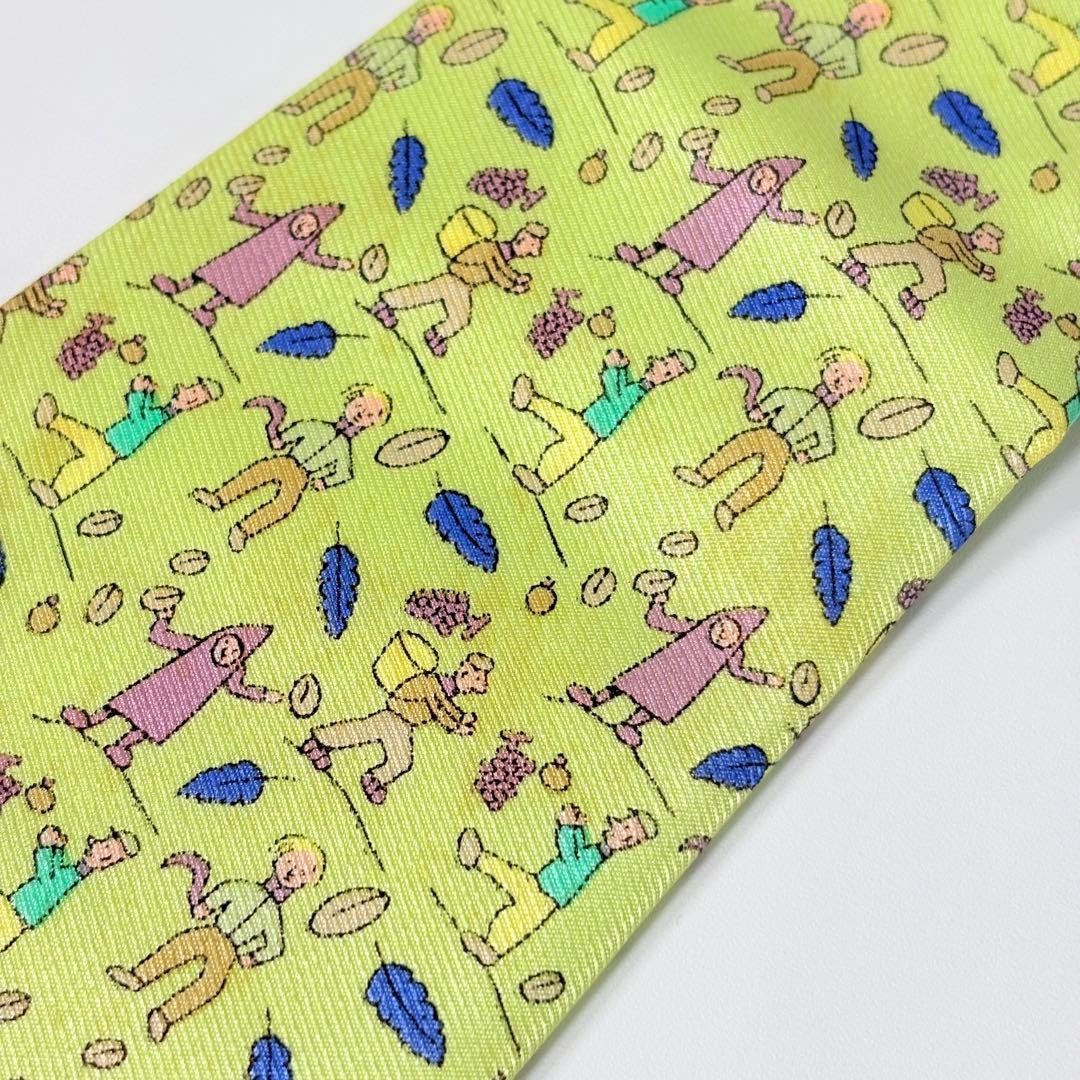 HERMES All-over Pattern Silk Necktie Greenish Made in France 146cm 9cm Pre-owned