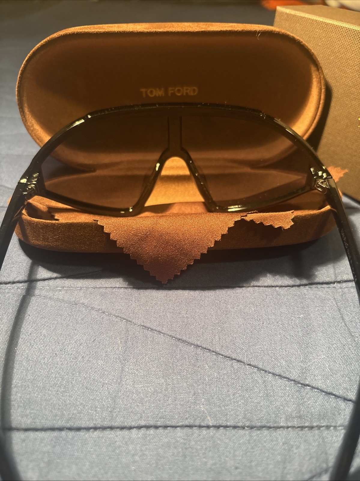 Tom Ford Shield Sunglasses Black One-Piece Lens w/ Case & Box – Excellent