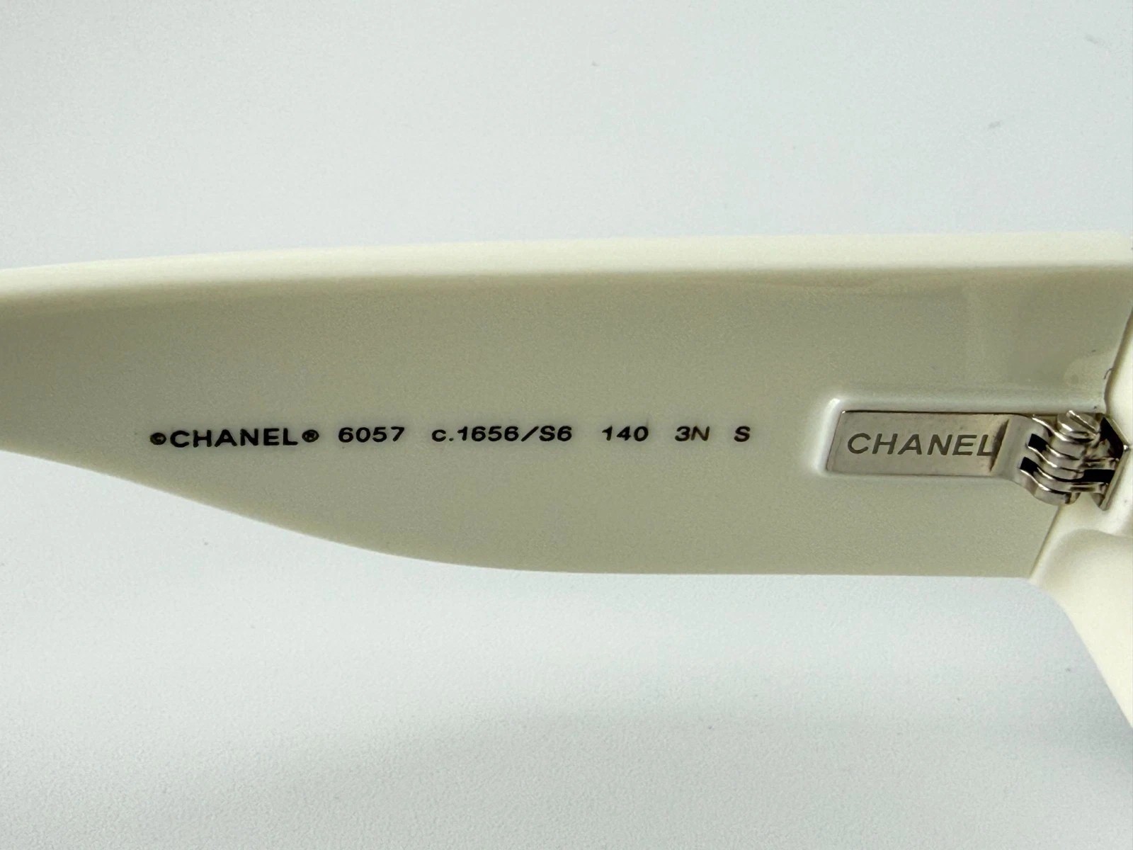 CHANEL CH6057 Shield Wrap Sunglasses Black Beige Brown Lens Unisex 54-19-145