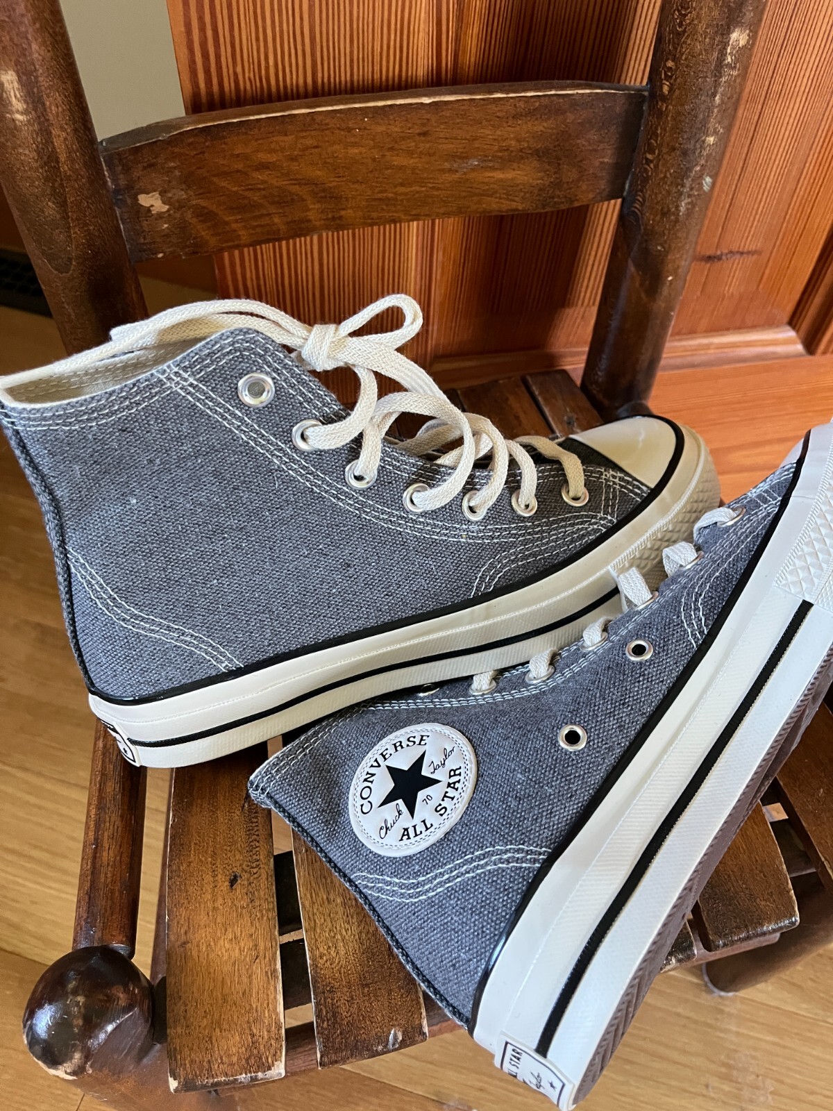 Chuck Taylor Converse Gray Blue Denim w Cream High Top Tennis Shoes Women’s Size