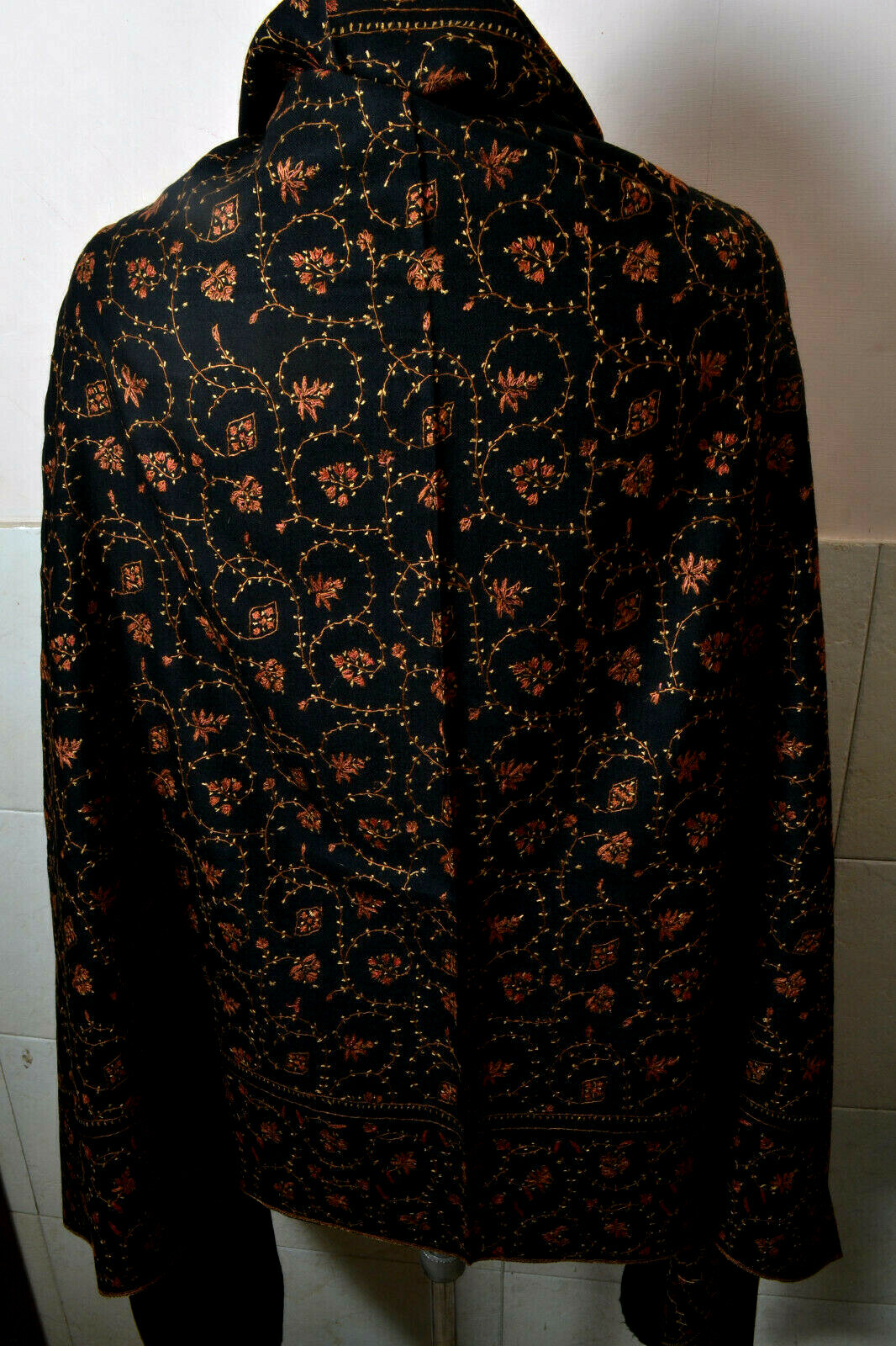 BLACK KASHMIRI WAVE EMBROIDERY JAAL – 100% CASHMERE PASHMINA SHAWL ~ 16 DESIGNS