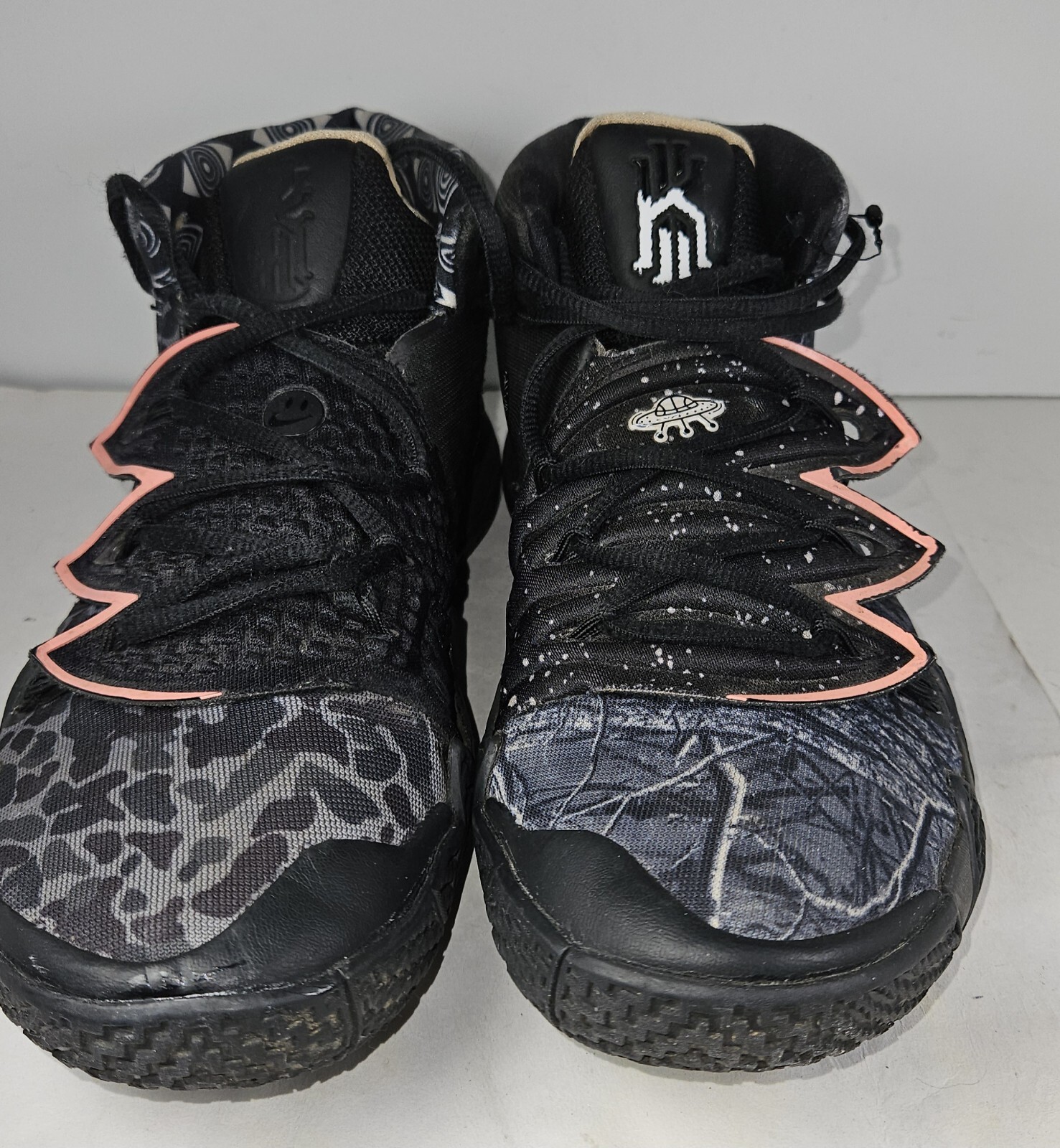 Size 8.5 – Nike Kybrid S2 What The CQ9323-001